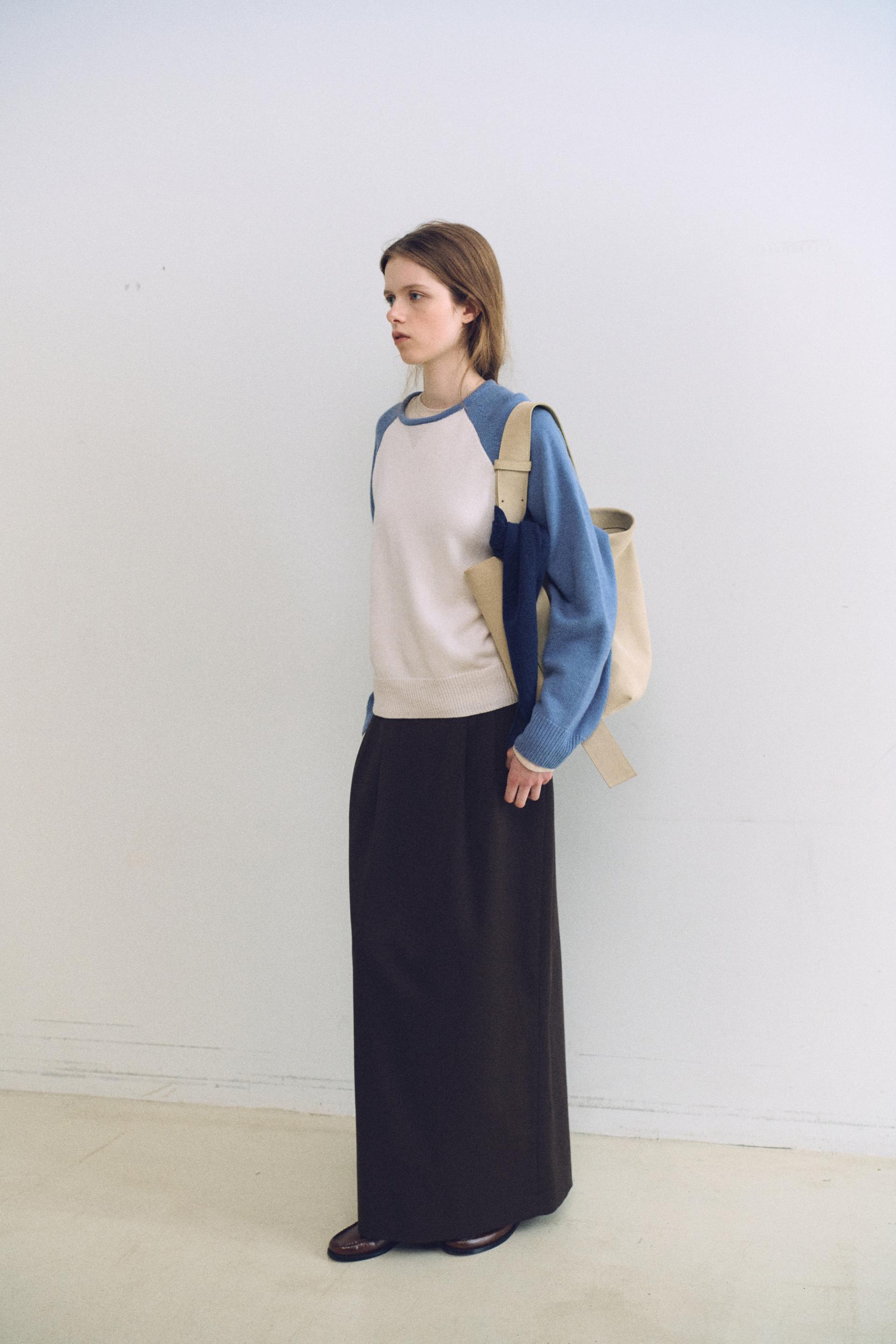 tone raglan knit (blue)