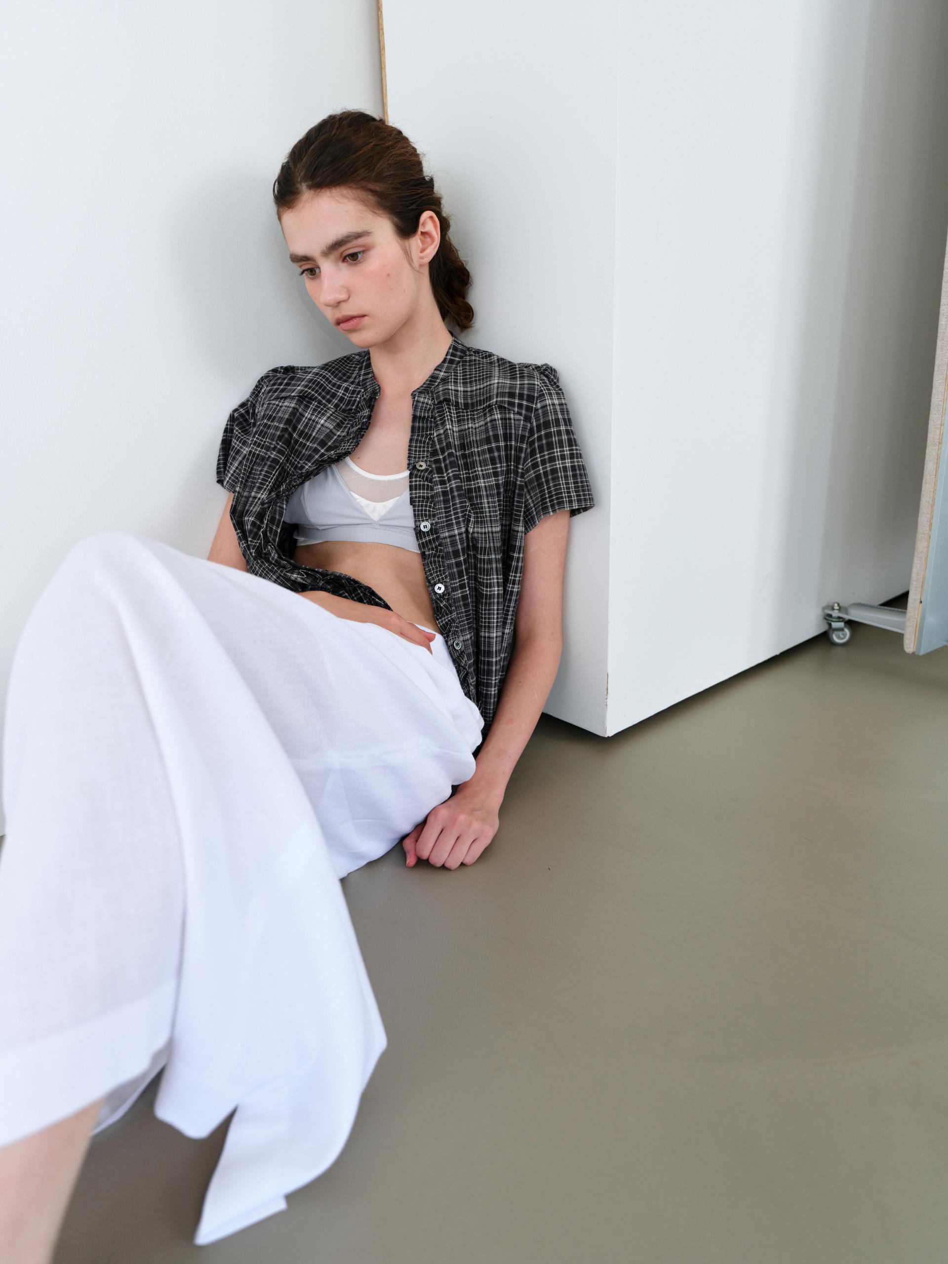 [2차 재입고] lace cap blouse (black check)