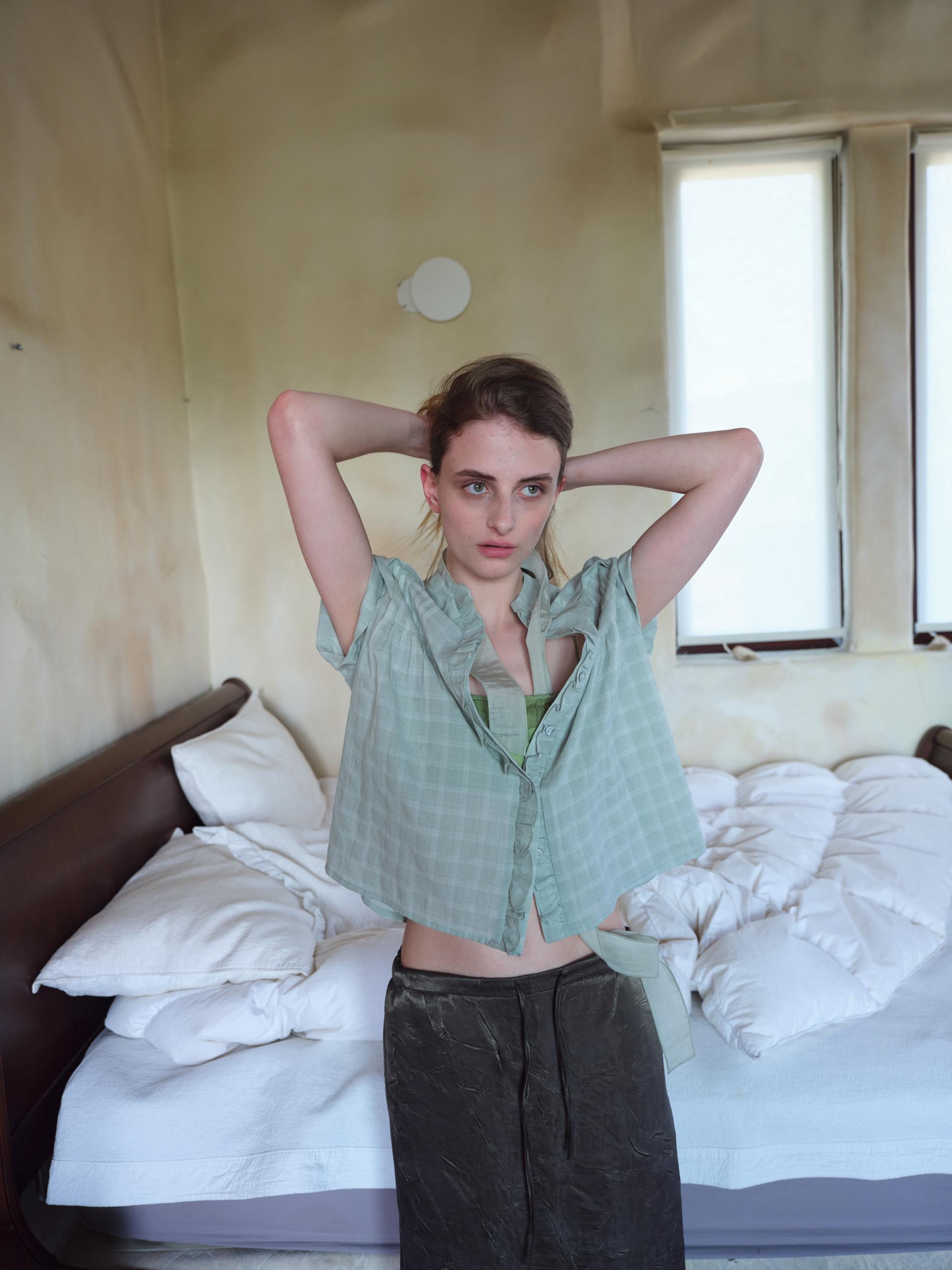 frill pintuck blouse (mint check)