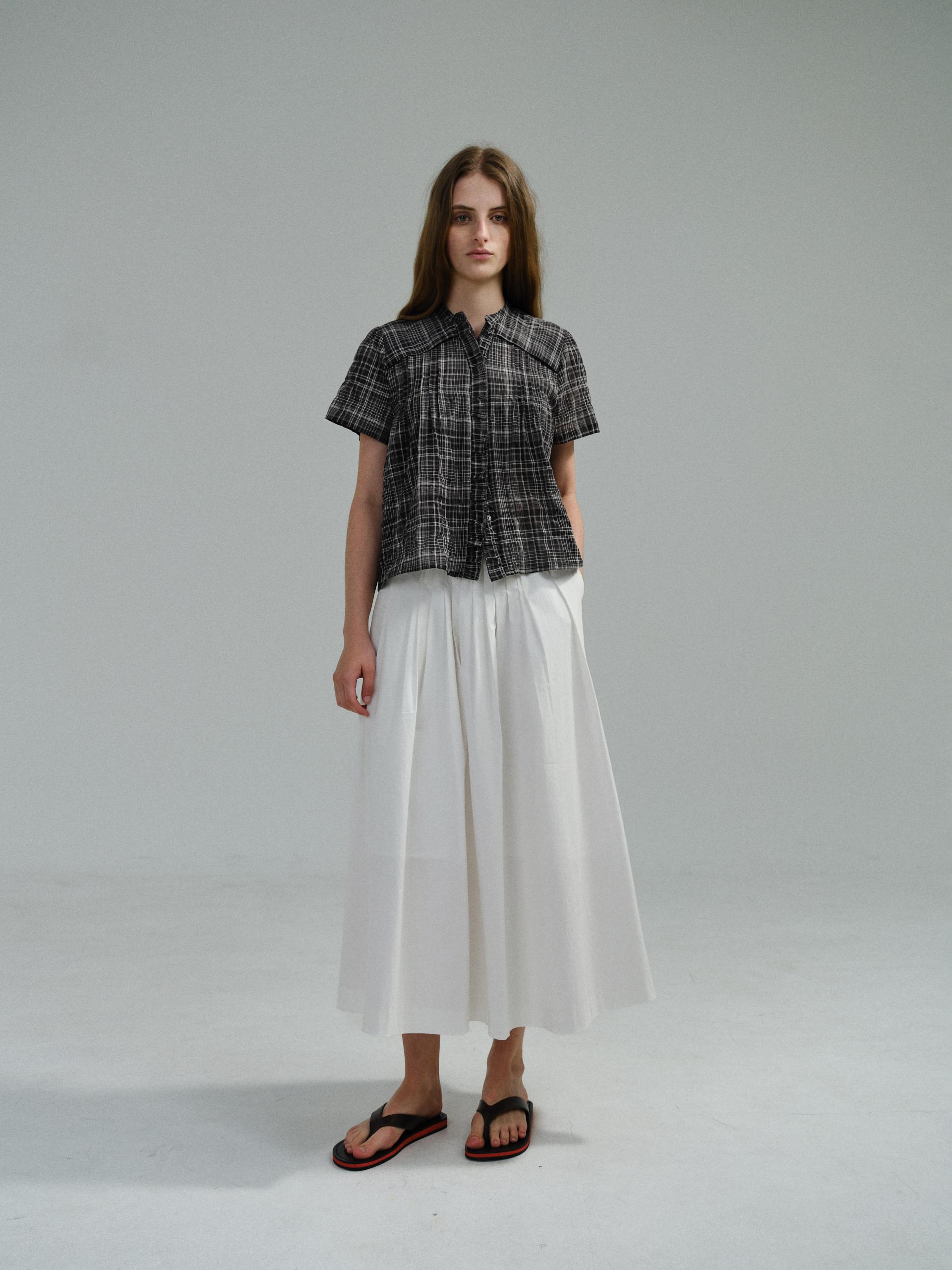 asym pleats skirt (ivory)