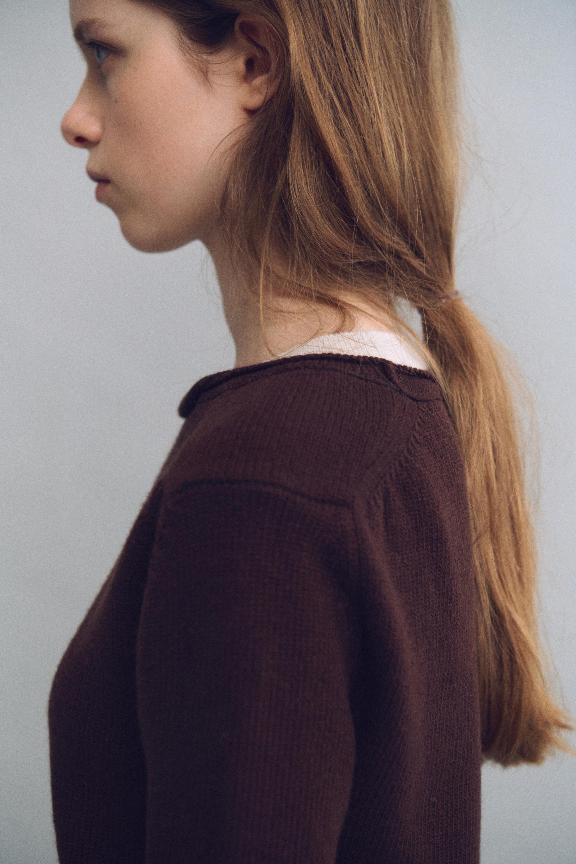 layered roll knit (brown)