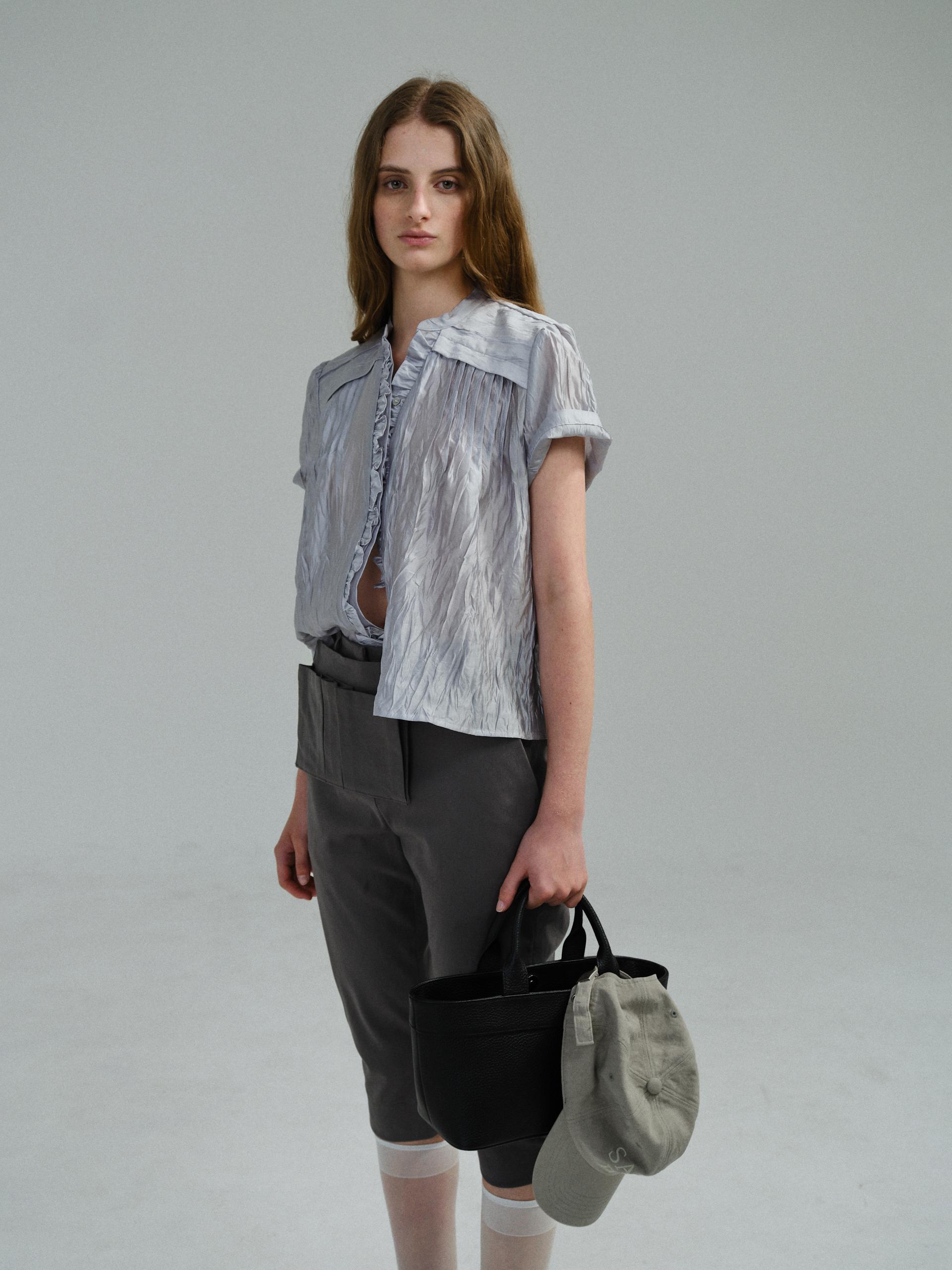 frill pintuck blouse (silver)