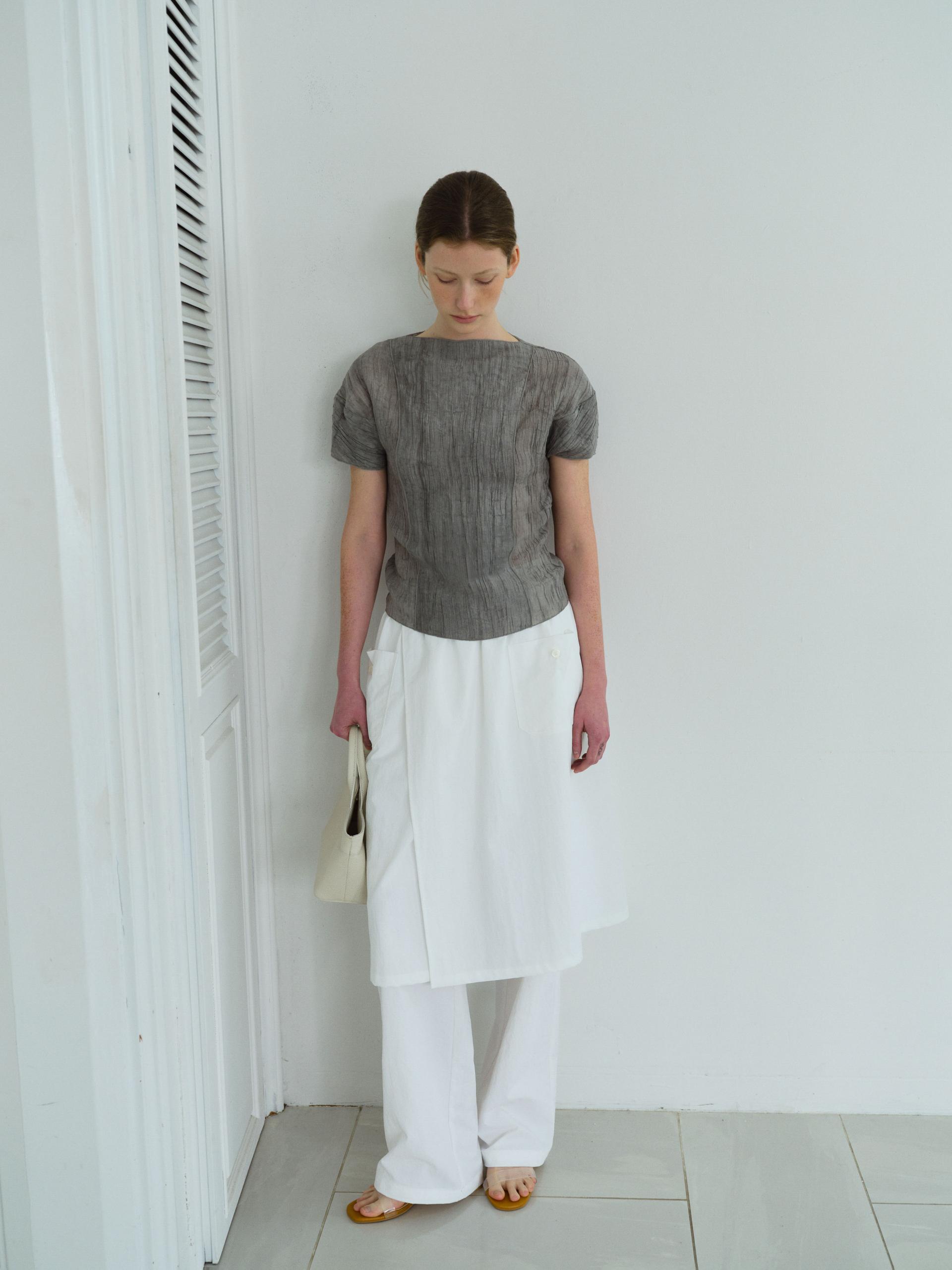 [4차 재입고 7/10 순차배송] pleats seam half blouse (grey)