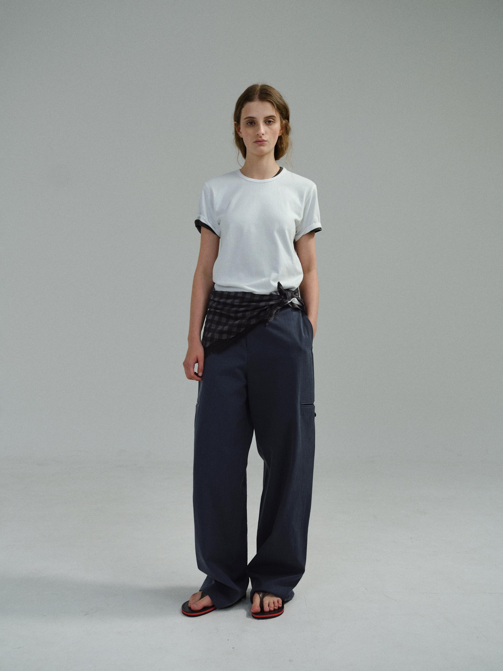 curved triple lip pants (herringbone navy)