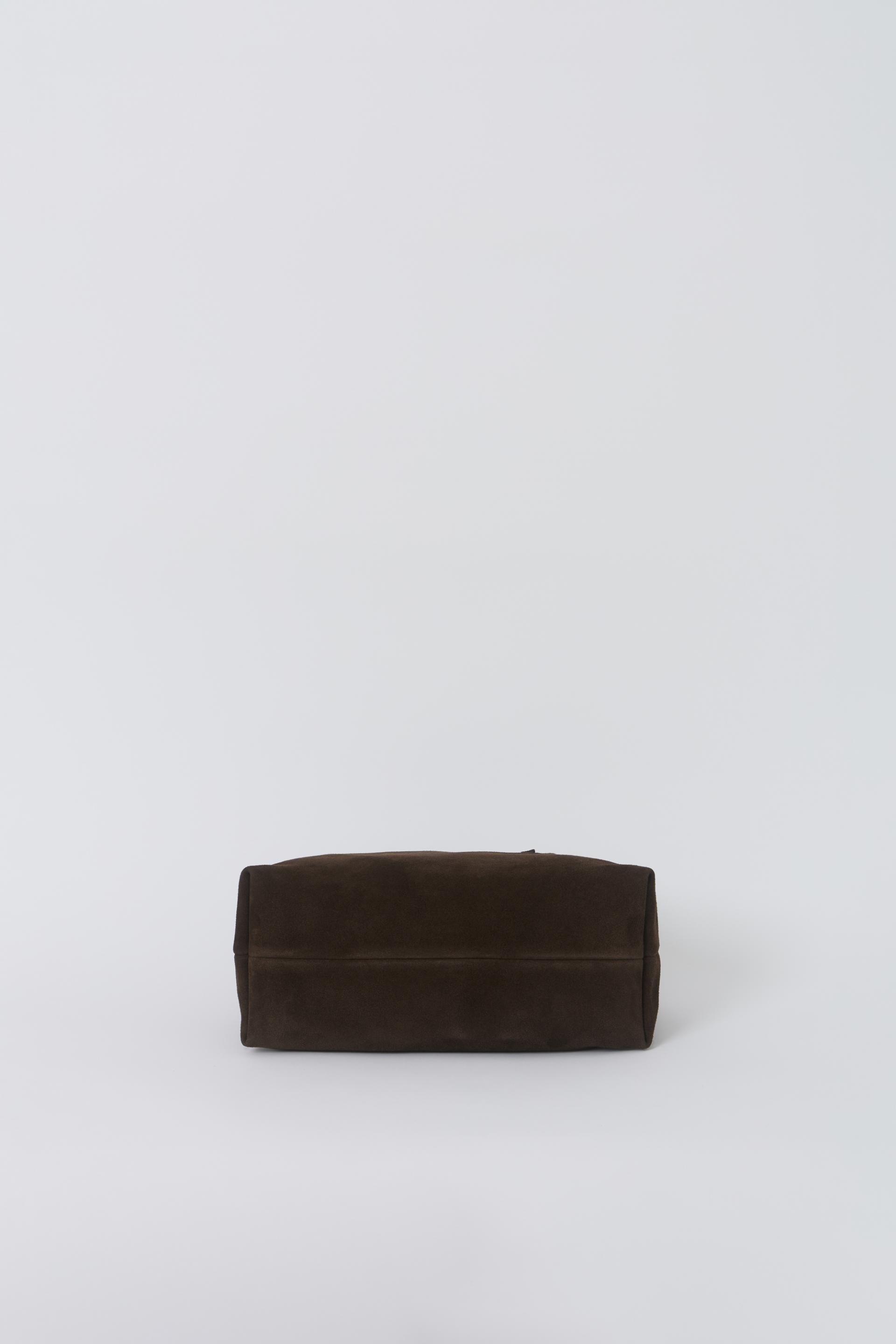 [2차 재입고] alter bowling bag (suede brown)