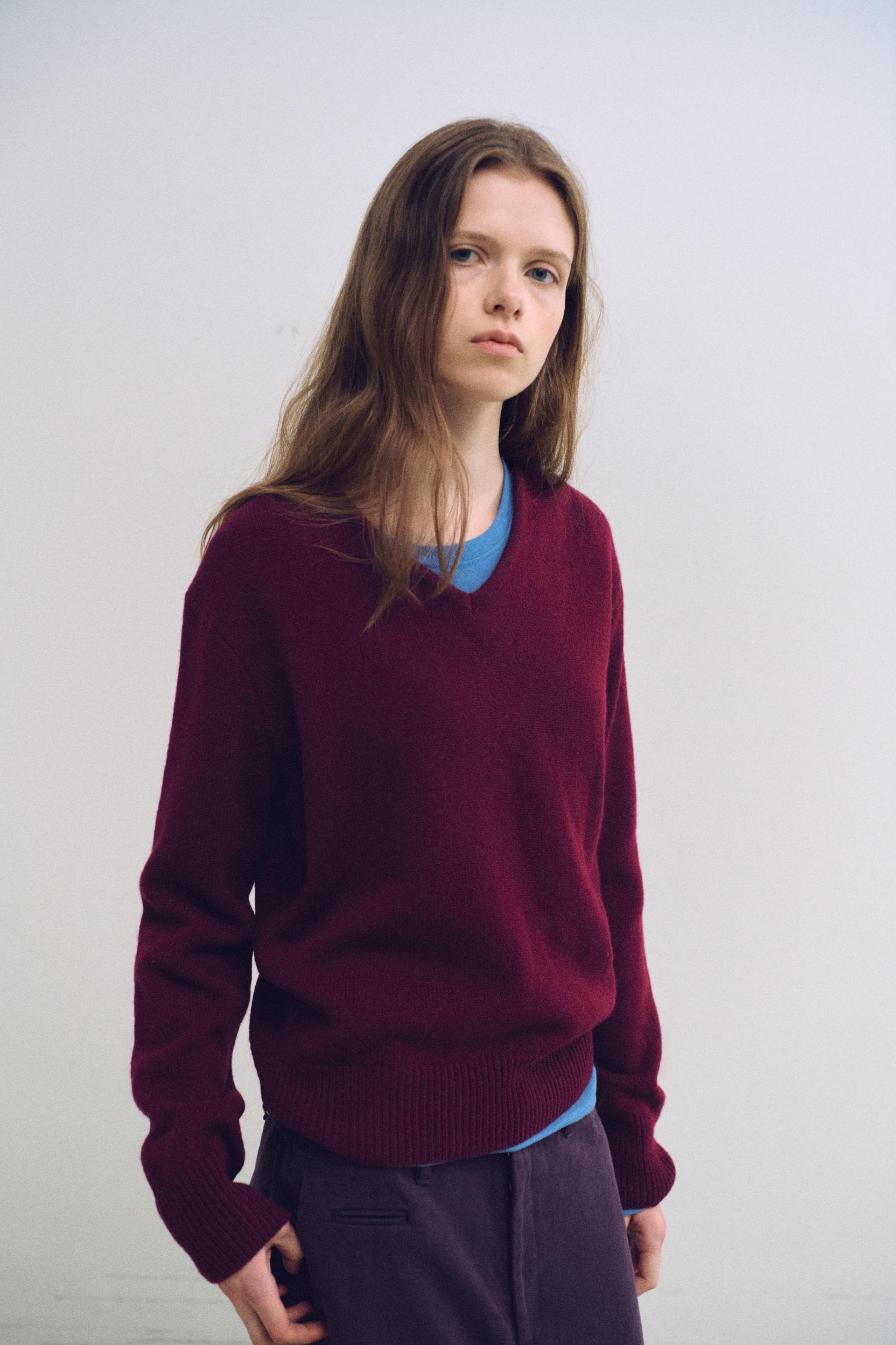pipe v-neck knit (wine)
