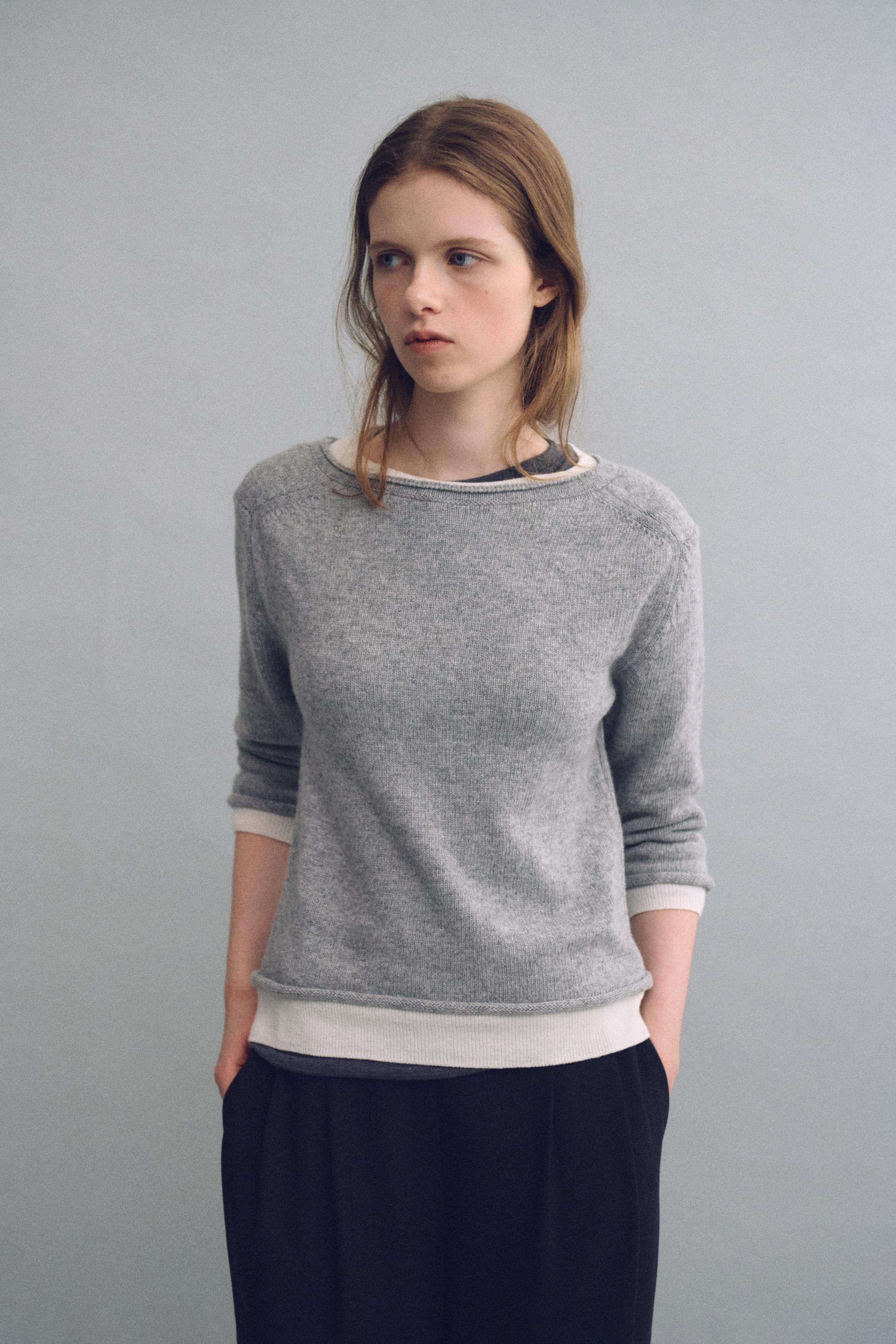 layered roll knit (light grey)