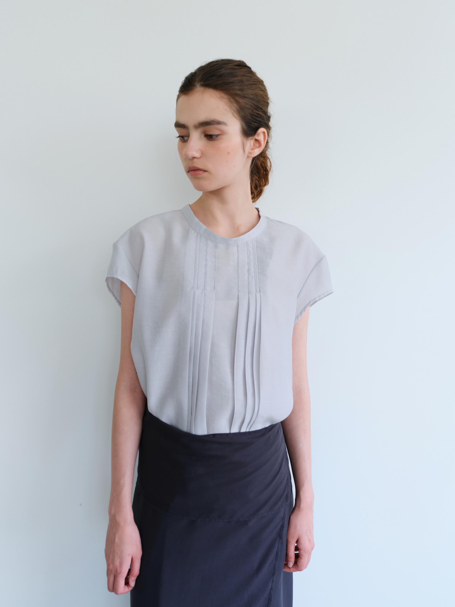 [4차 재입고] veil pleats blouse (mist)