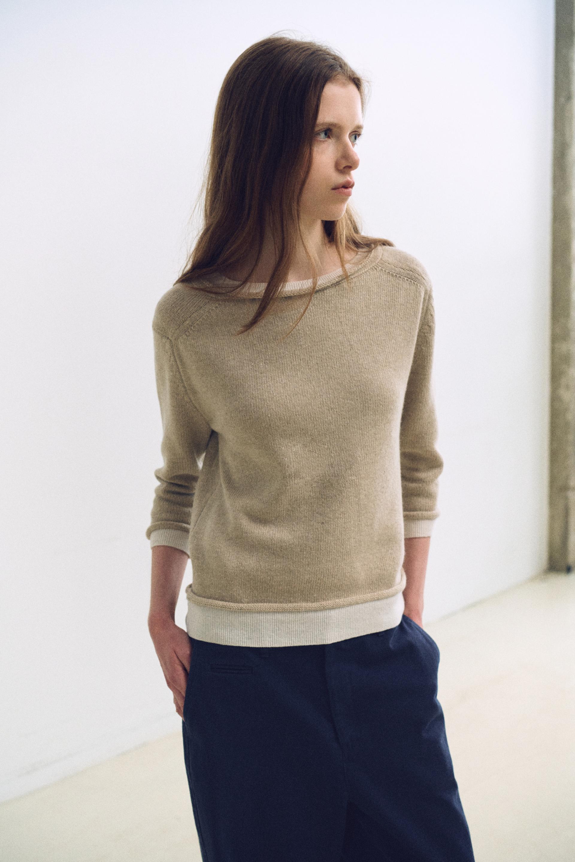layered roll knit (beige)
