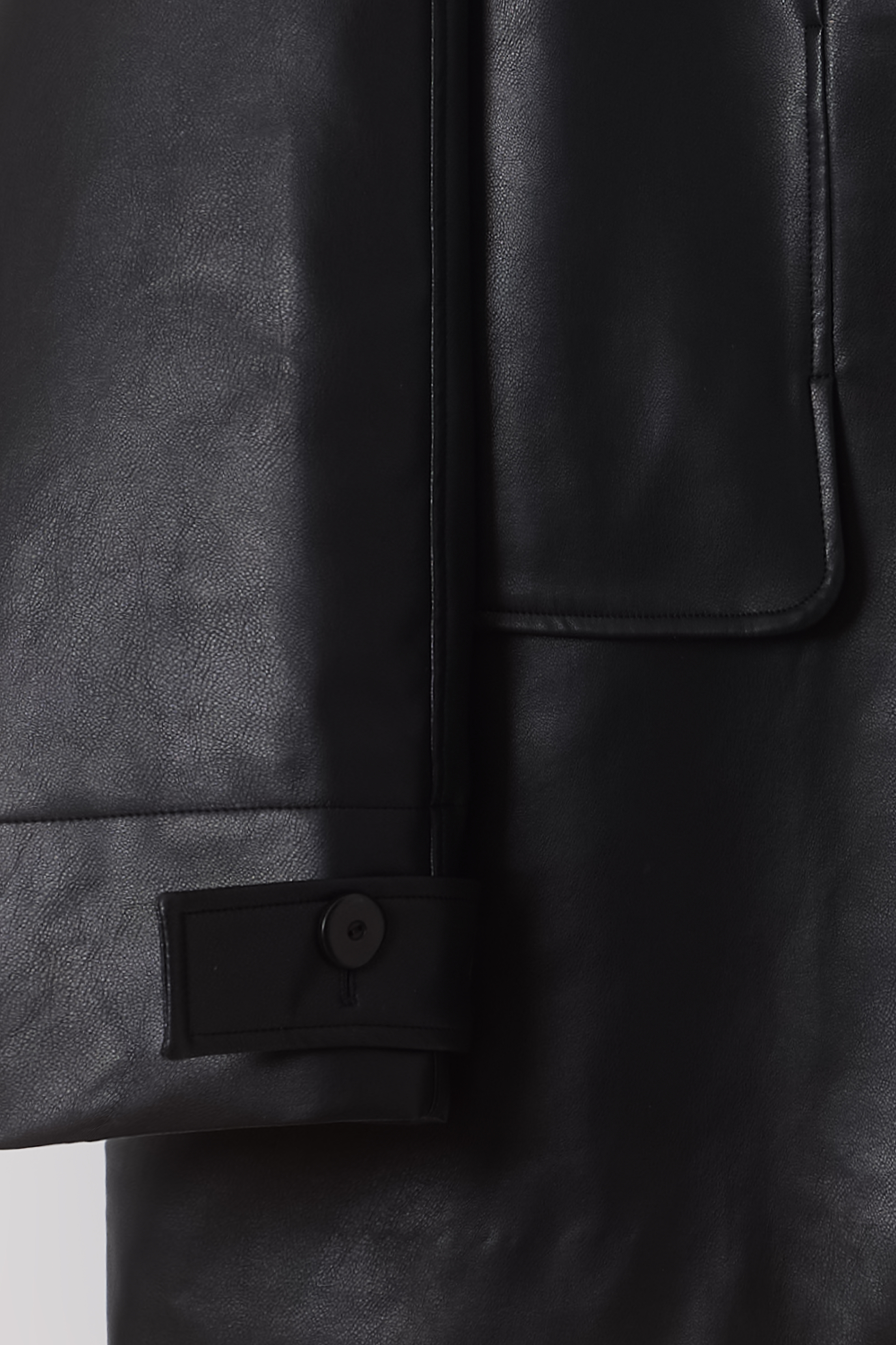 [3차 재입고] vent half trench coat (leather black)