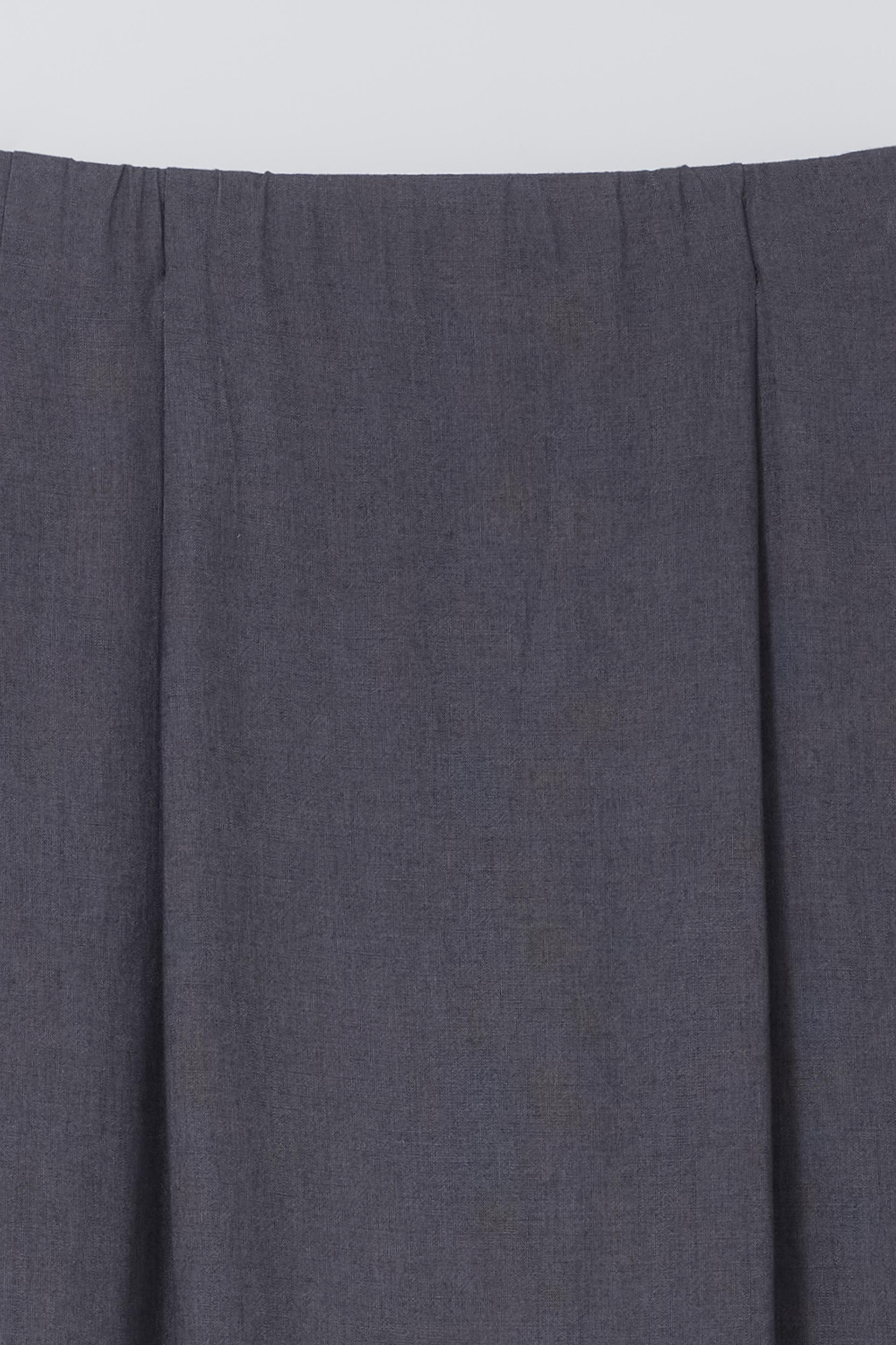 tuck maxi skirt (charcoal)