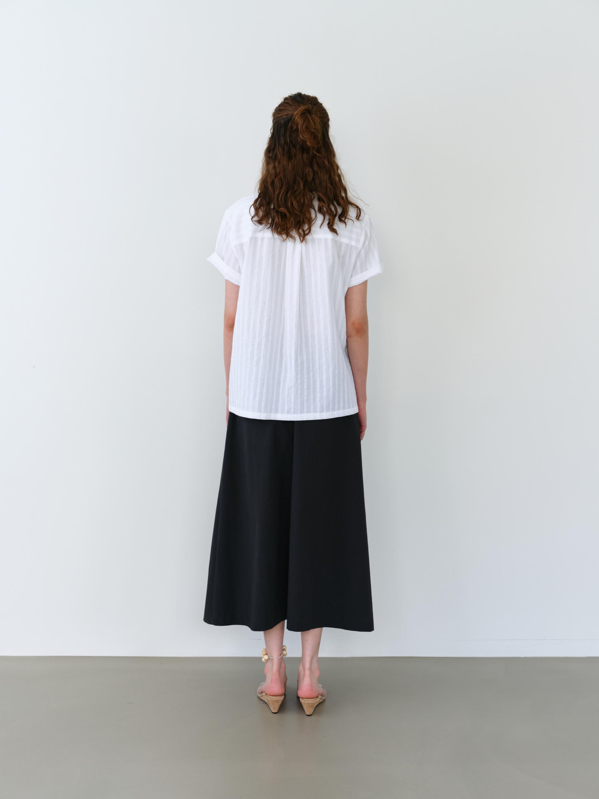 overlap half shirt (white stripe)