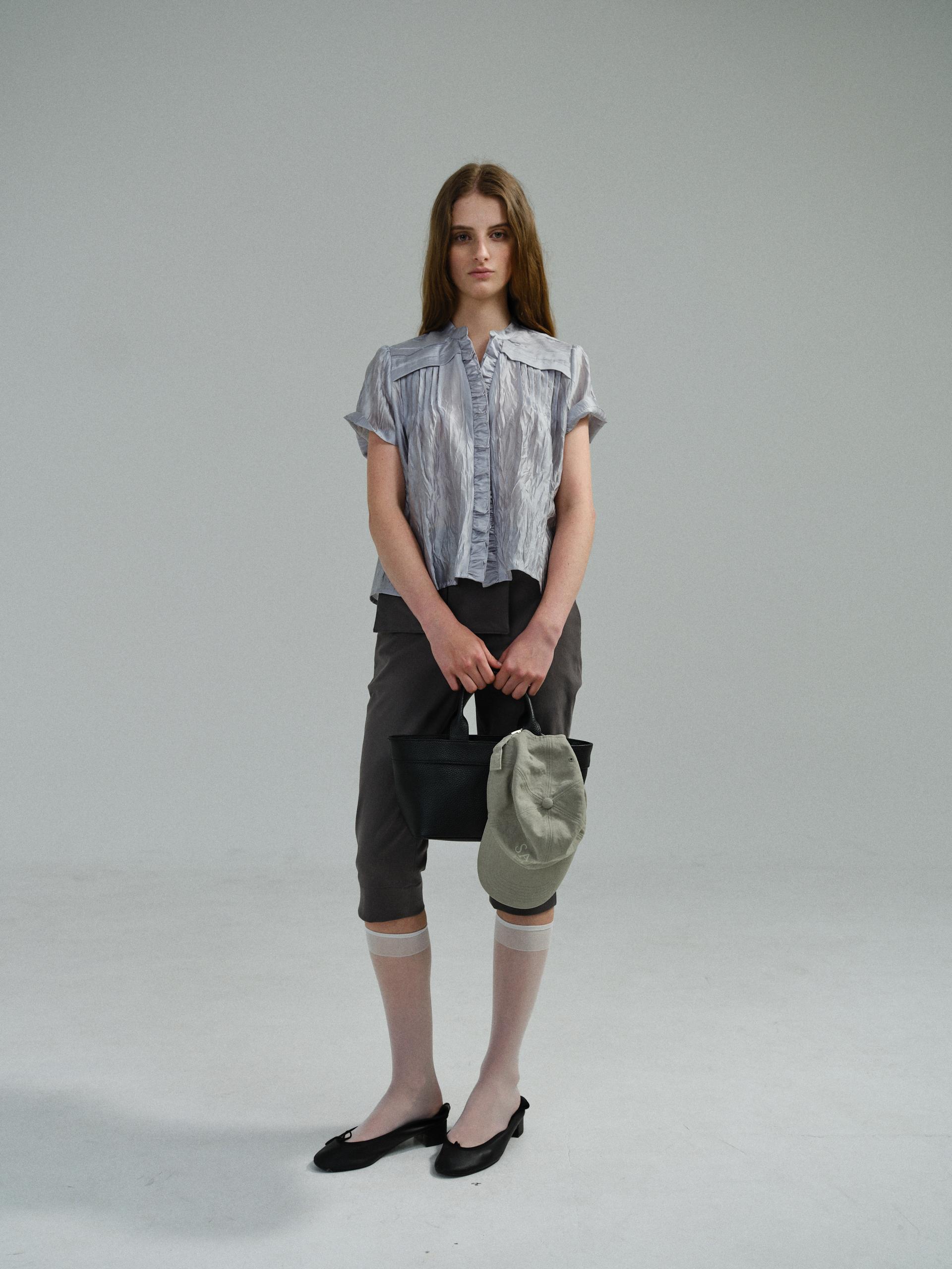 frill pintuck blouse (silver)