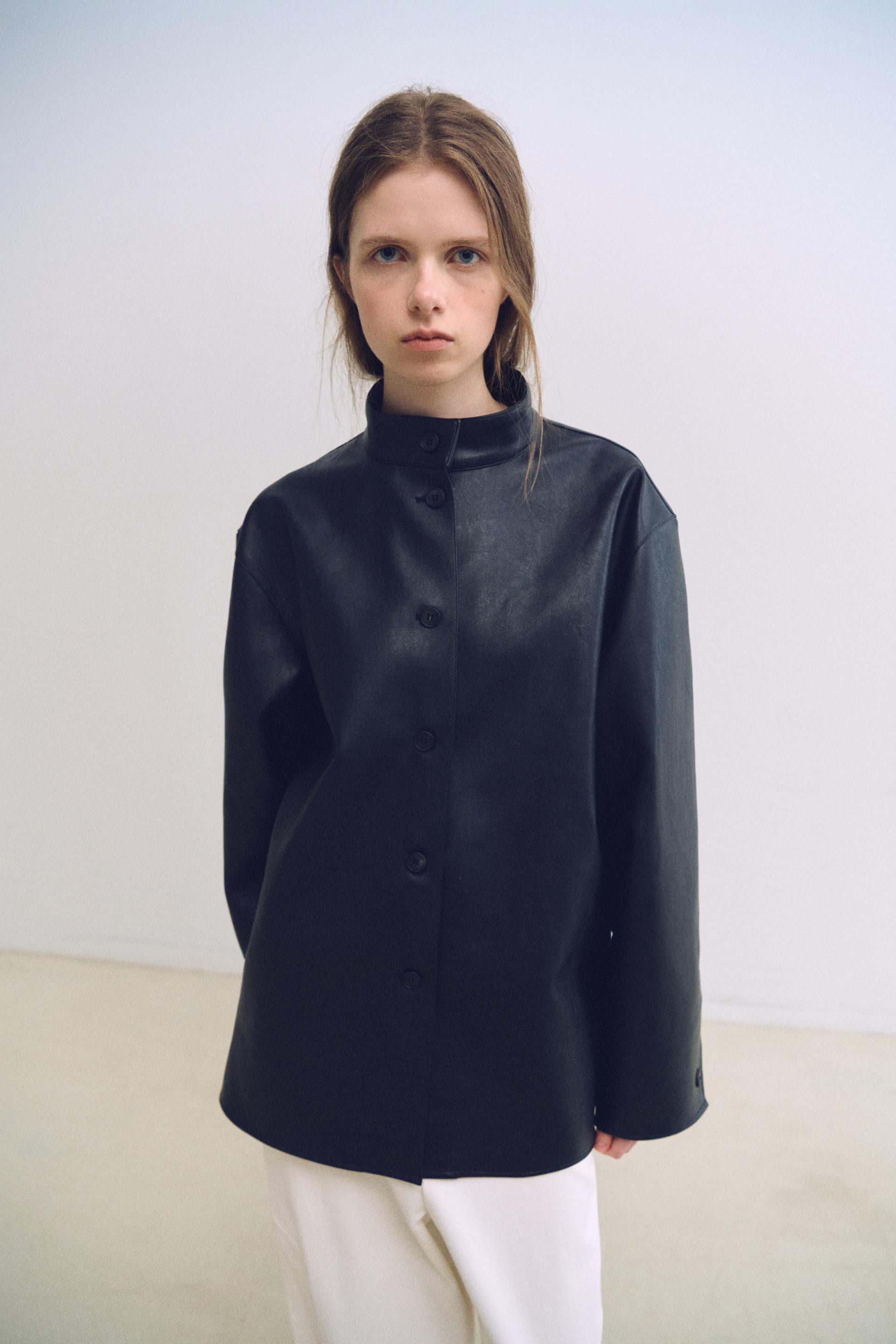 linear high neck jacket (leather black)