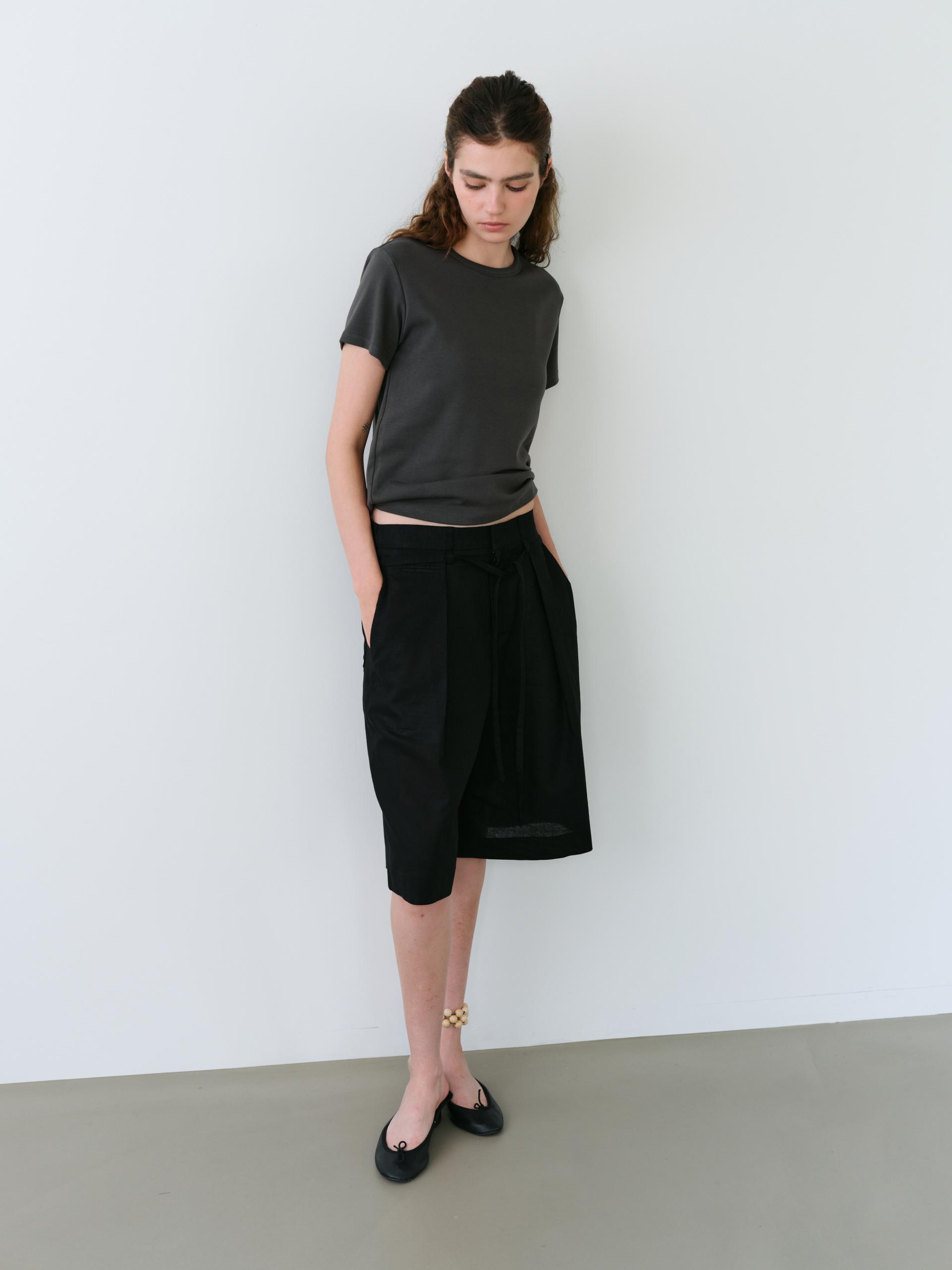 core t-shirt (charcoal)