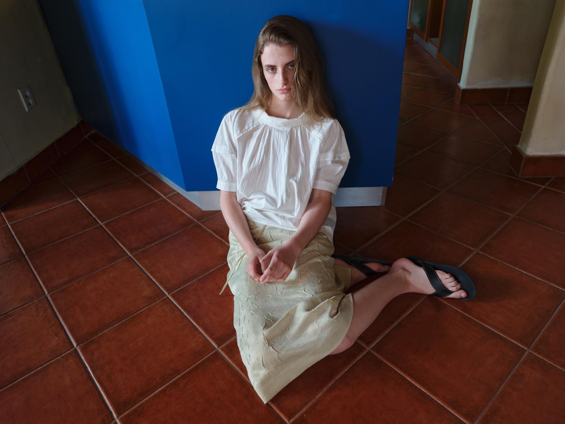 putty satin skirt (citron yellow)