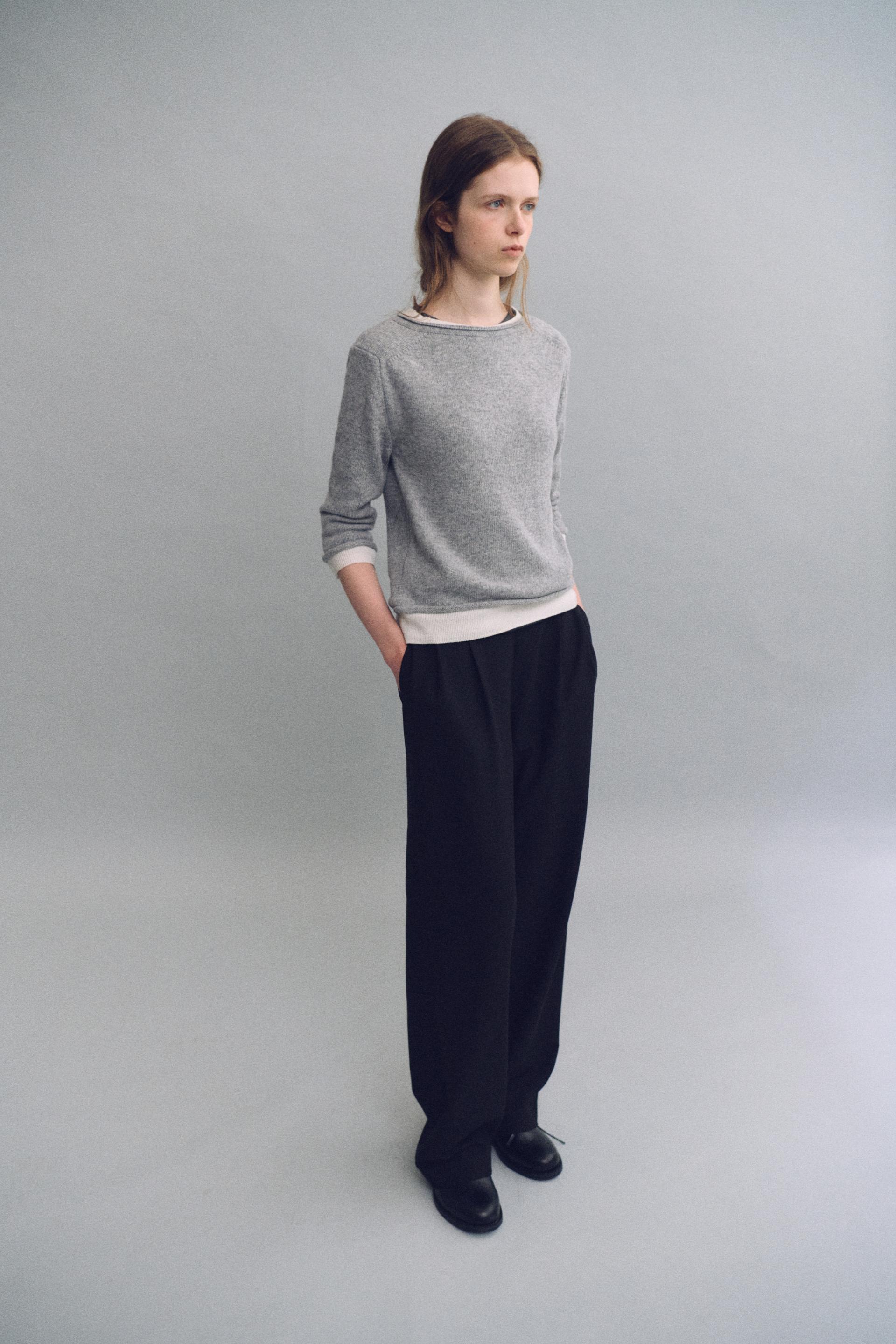 tuck ease slacks (black)