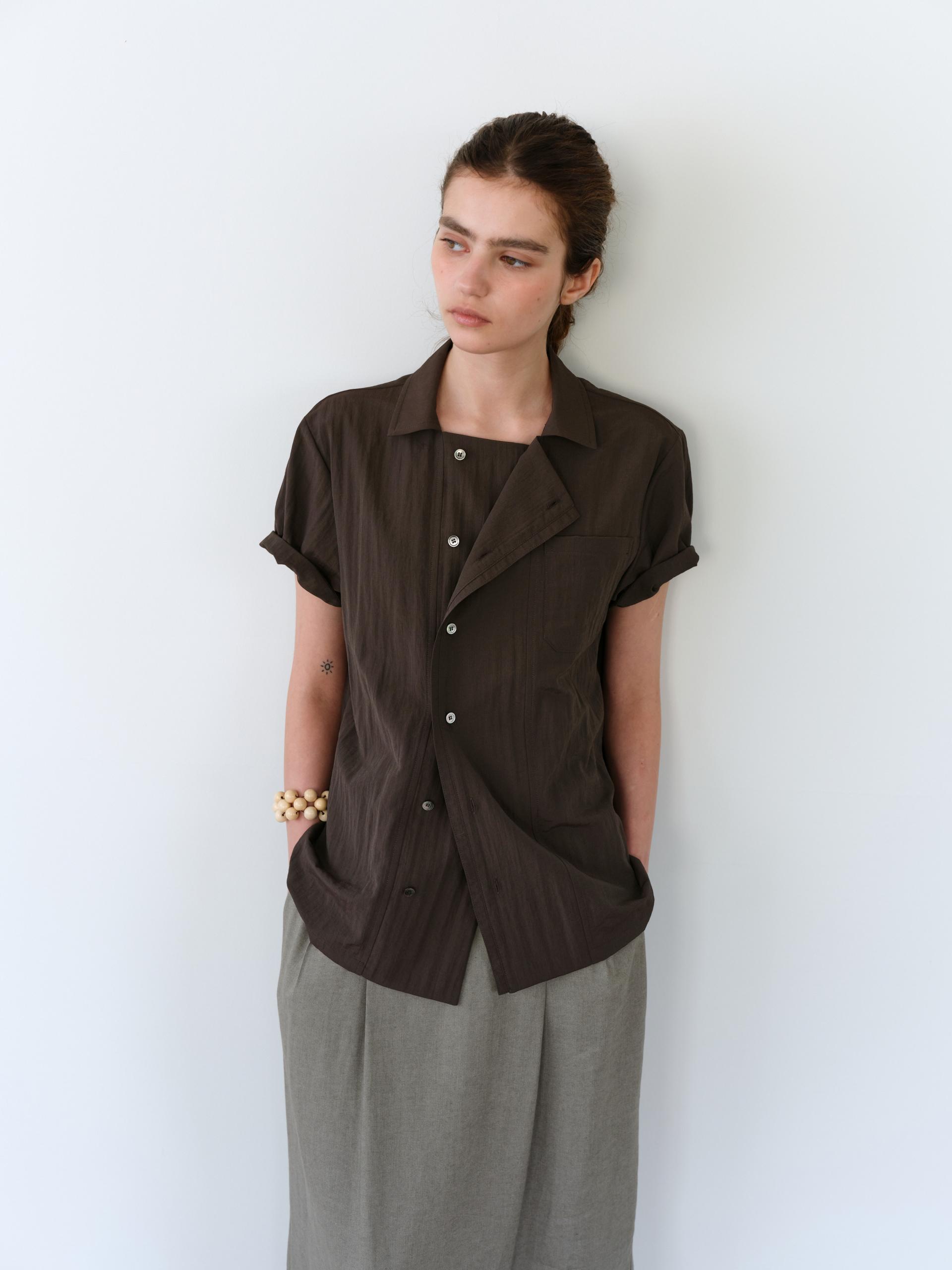 overlap half shirt (brown)