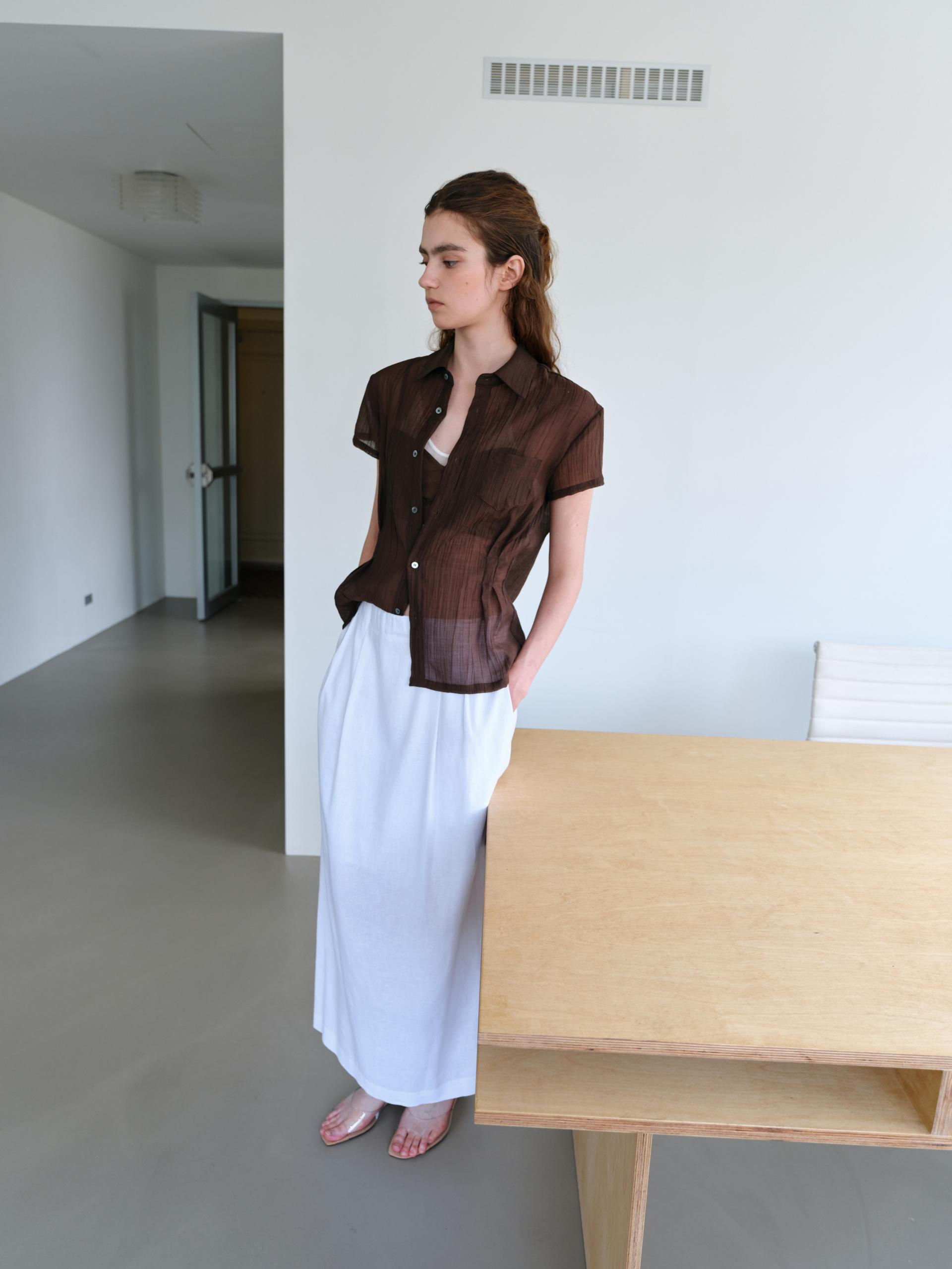 tuck maxi skirt (white)