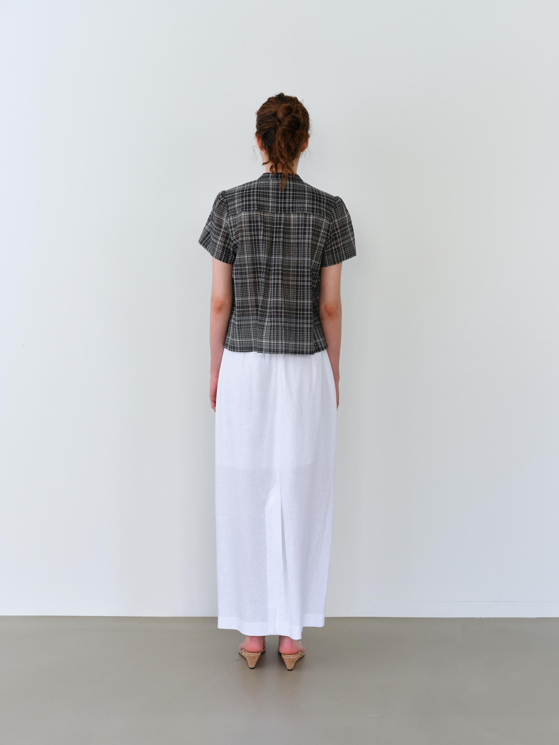tuck maxi skirt (white)