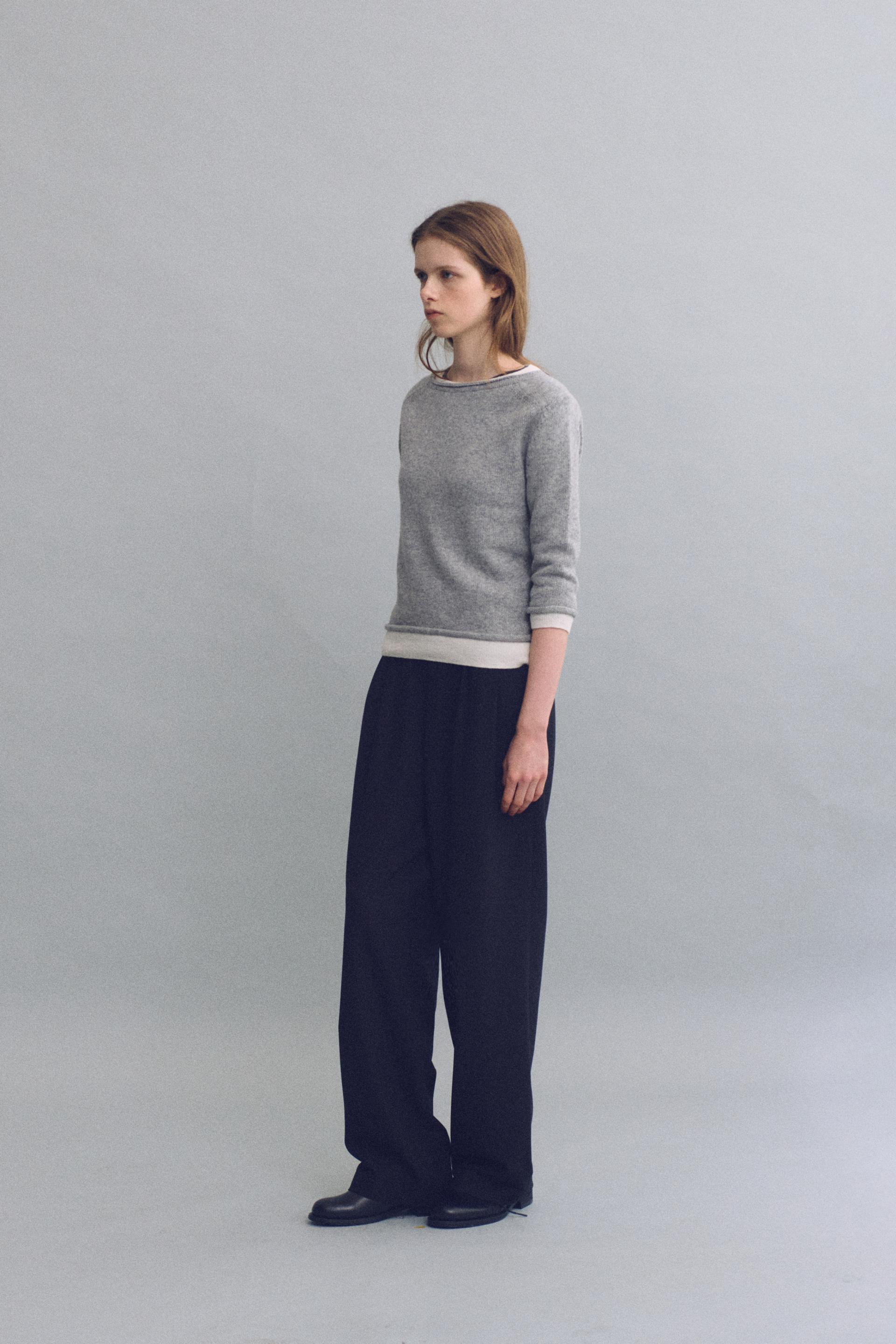 layered roll knit (light grey)