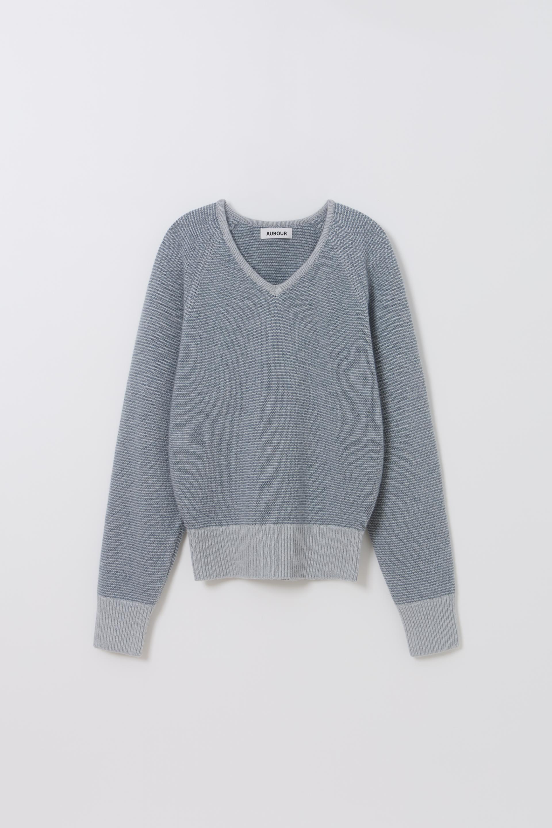 [2차 재입고] pipe v-neck knit (stripe sky blue)