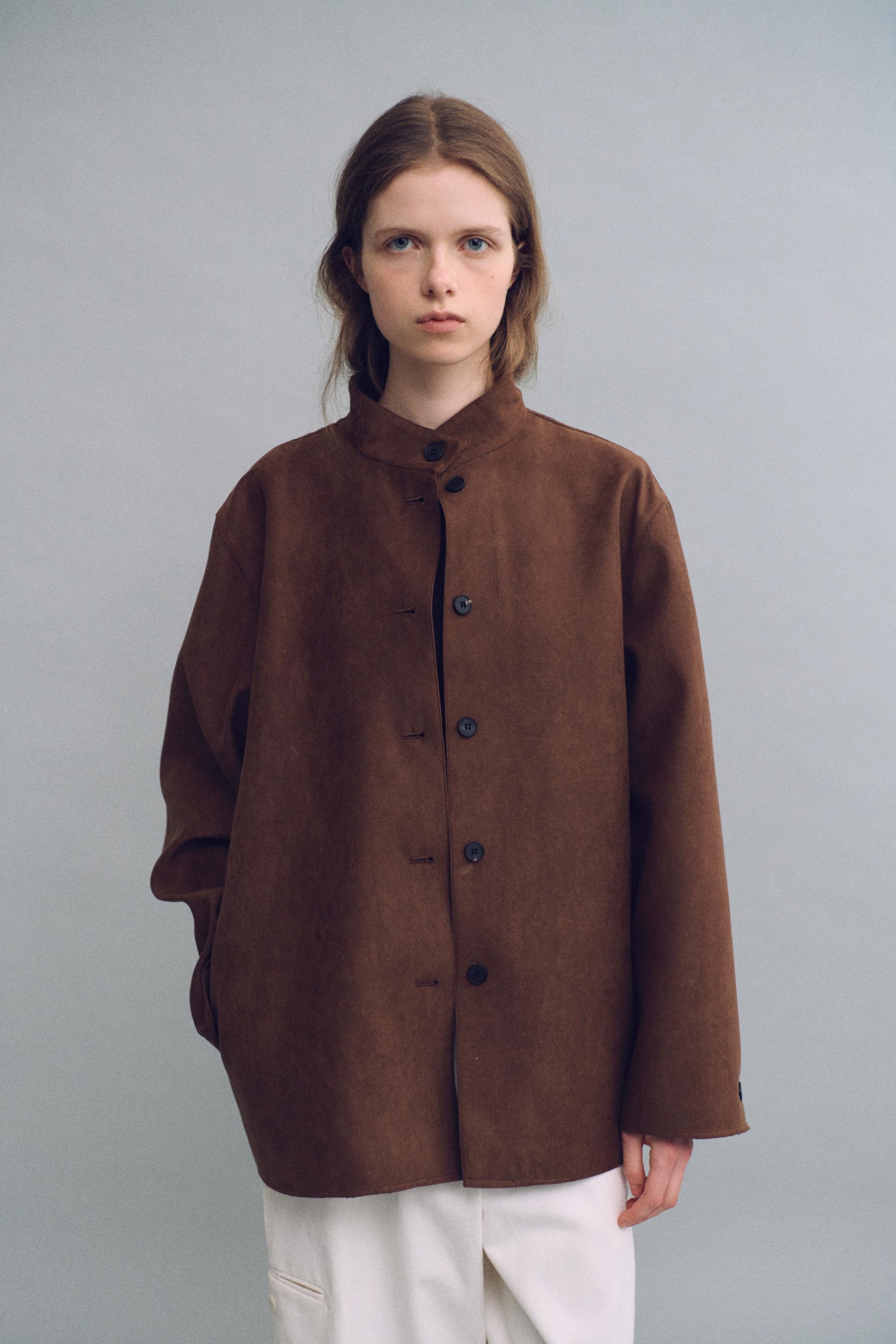 linear high neck jacket (suede brown)