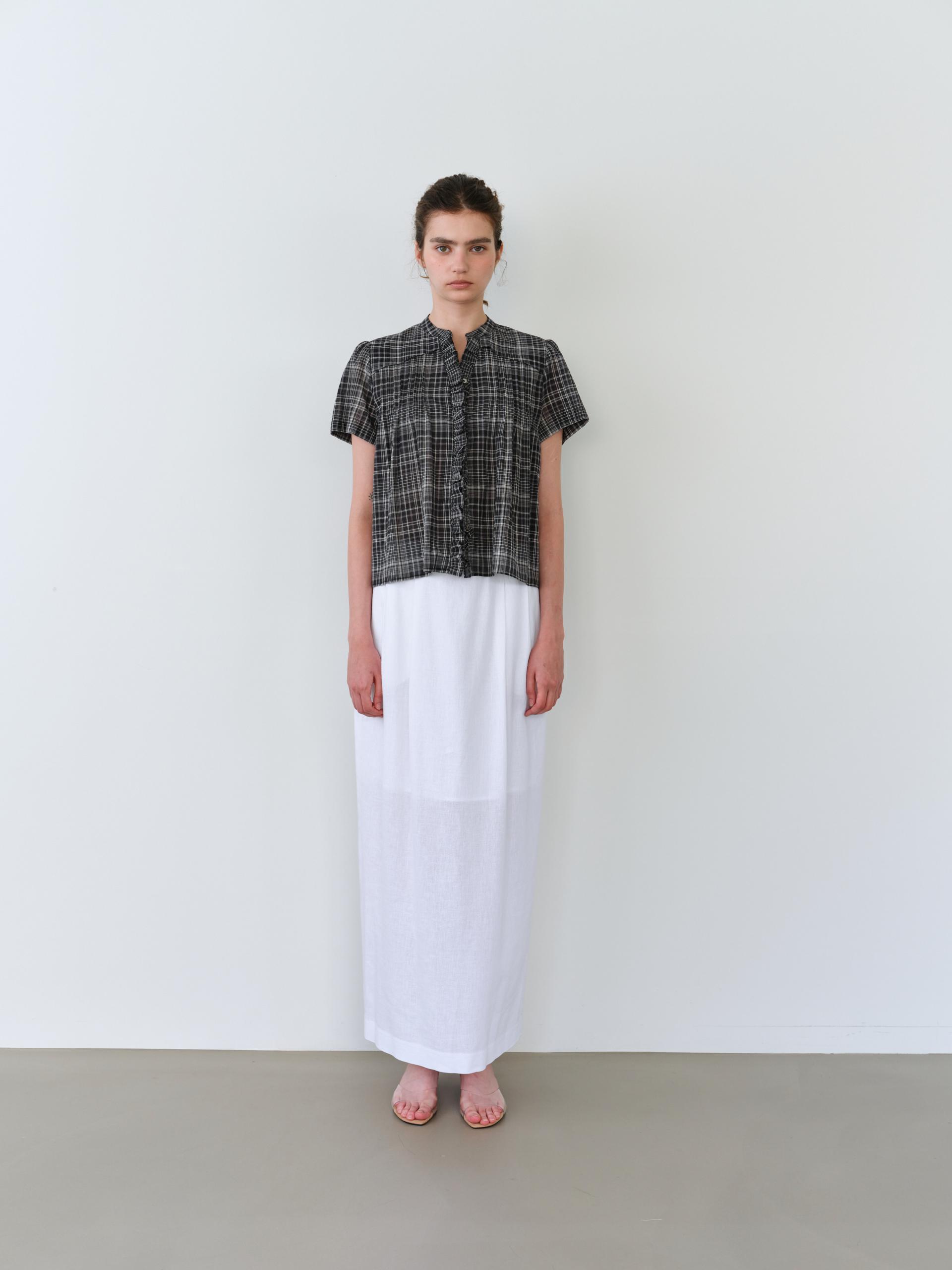 tuck maxi skirt (white)