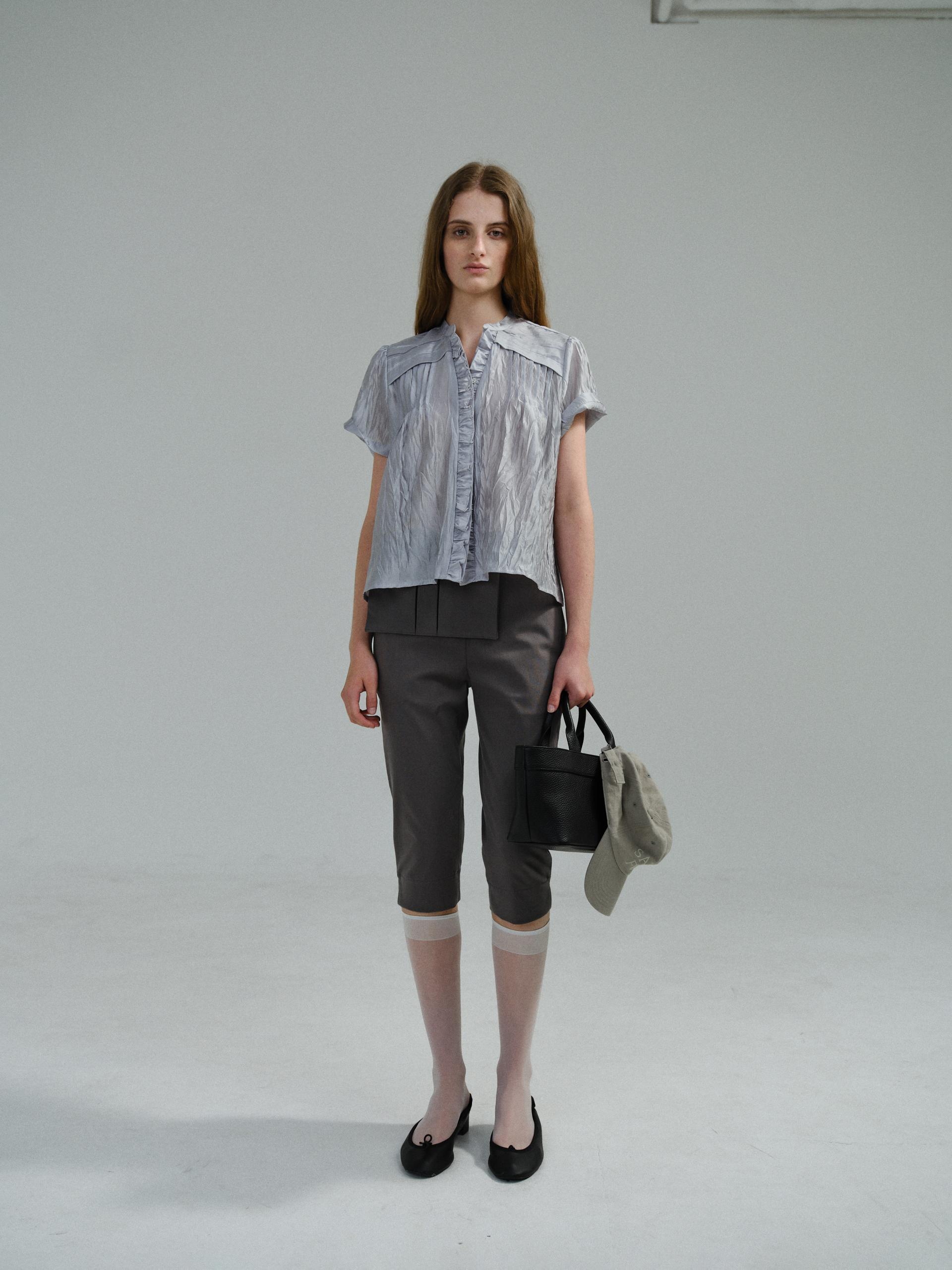 frill pintuck blouse (silver)