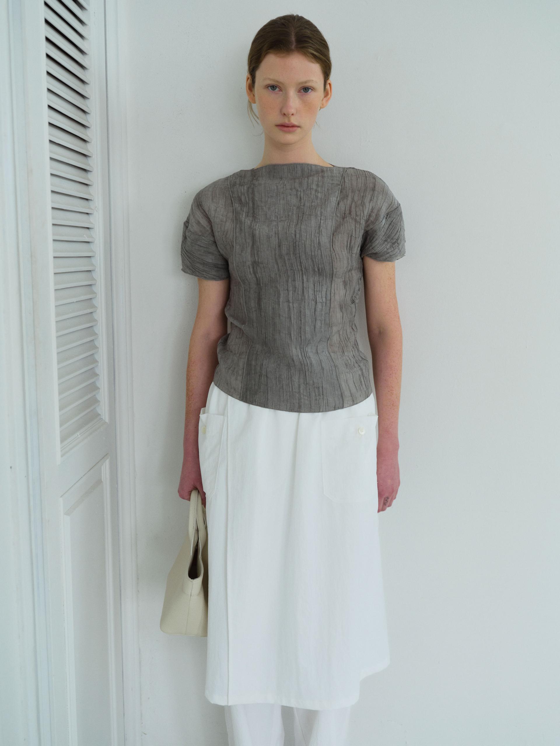 [4차 재입고 7/10 순차배송] pleats seam half blouse (grey)