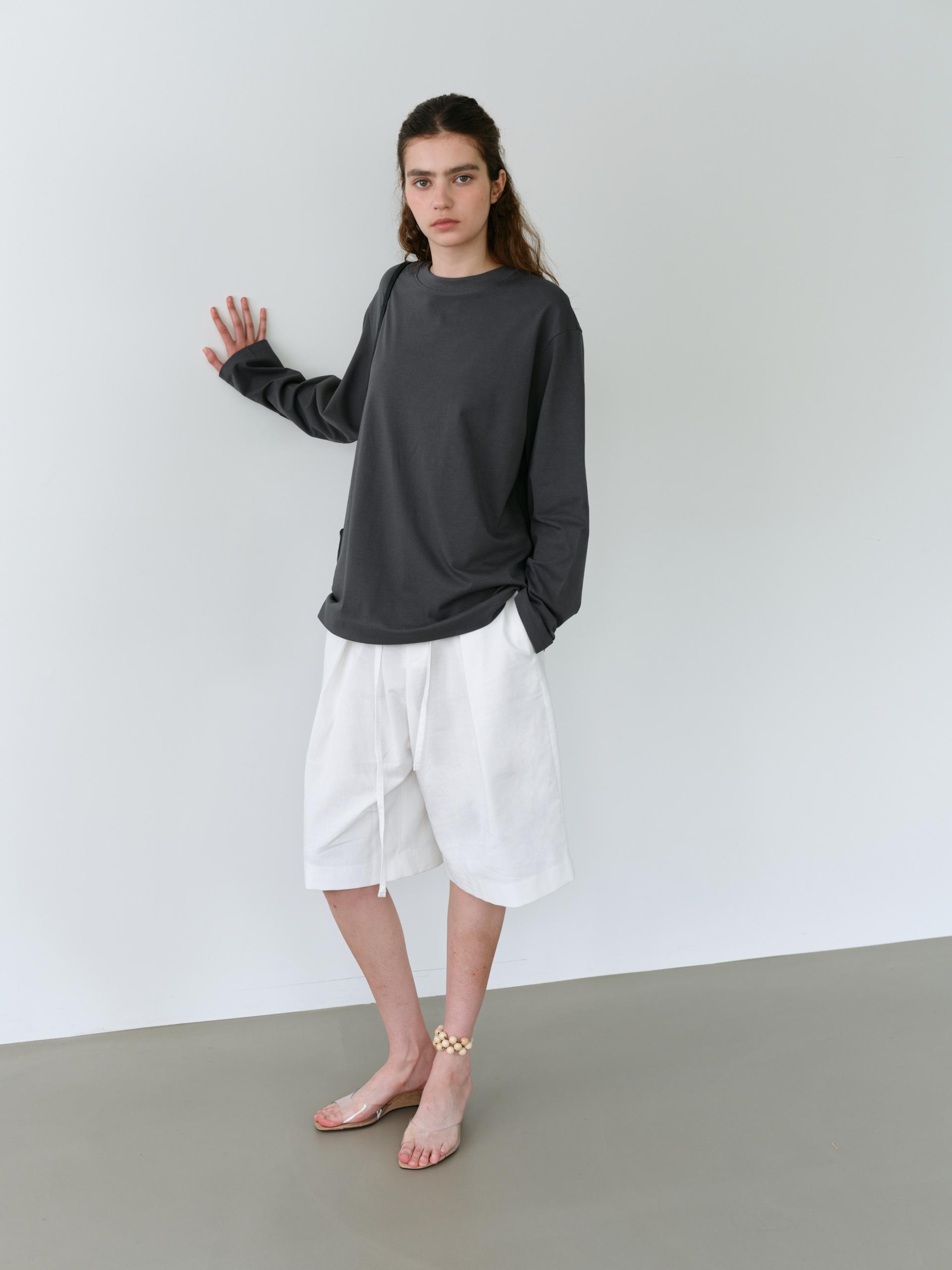 core long sleeve t-shirt (charcoal)
