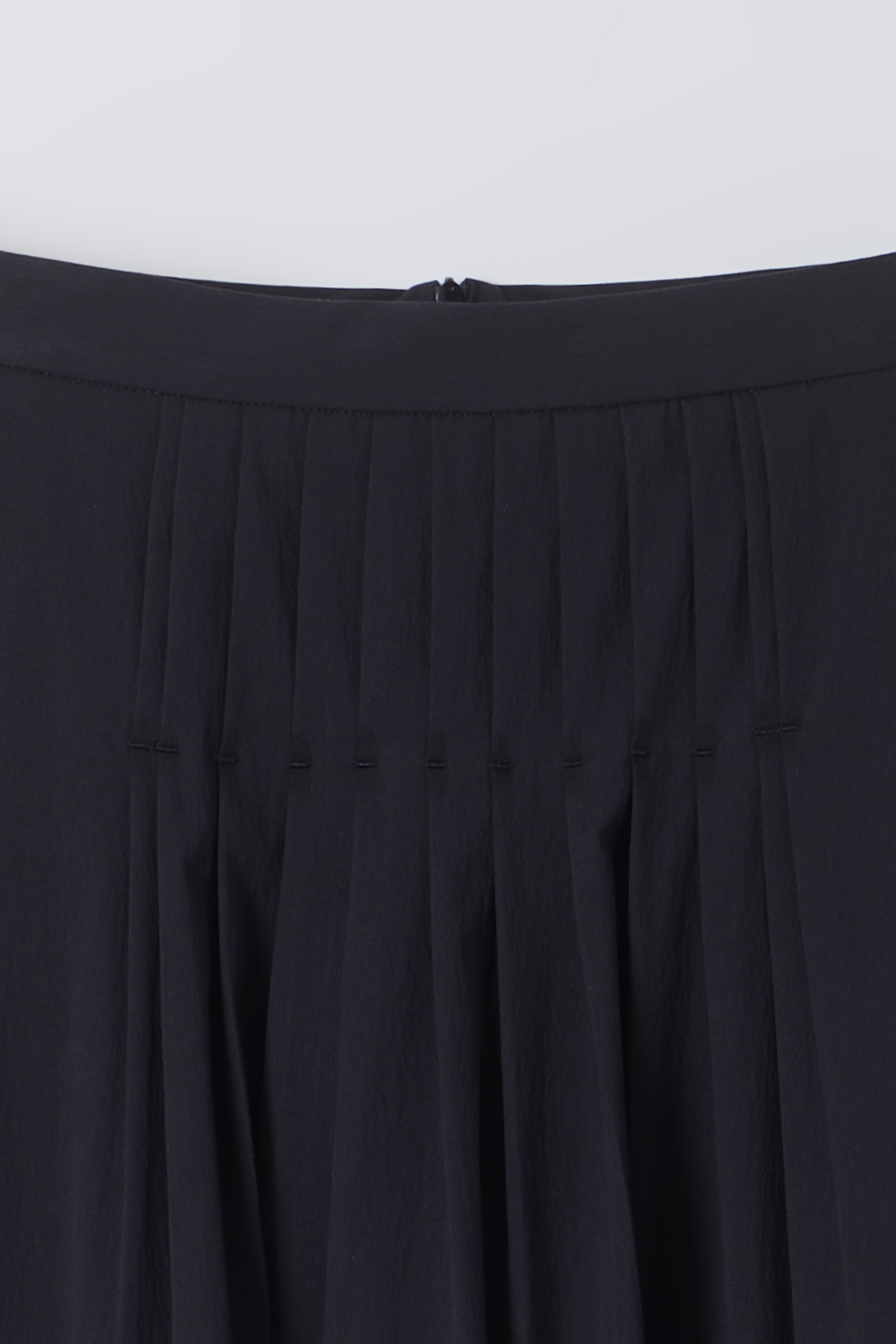 [2차 재입고] asym pleats skirt (ink black)