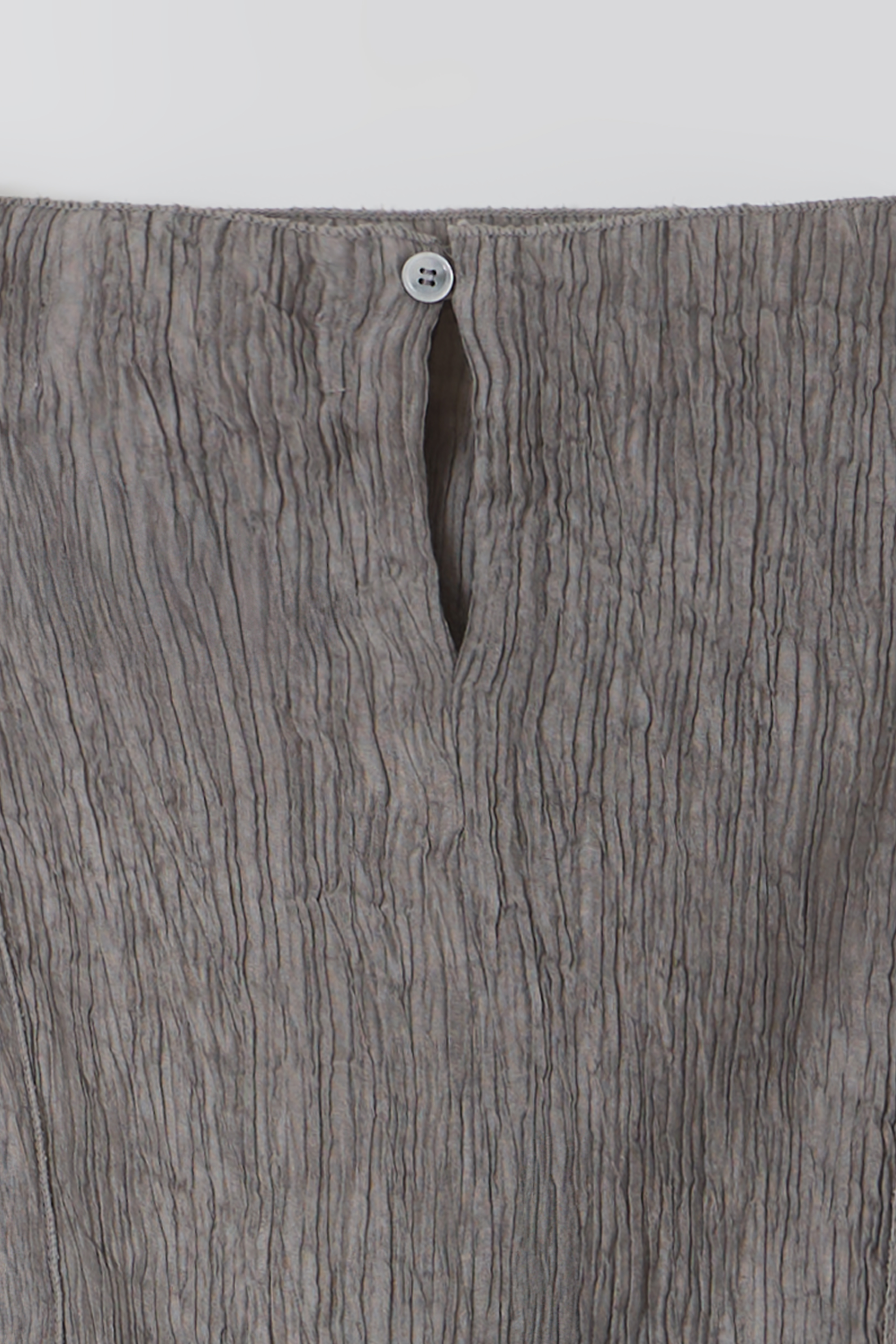 [4차 재입고 7/10 순차배송] pleats seam half blouse (grey)