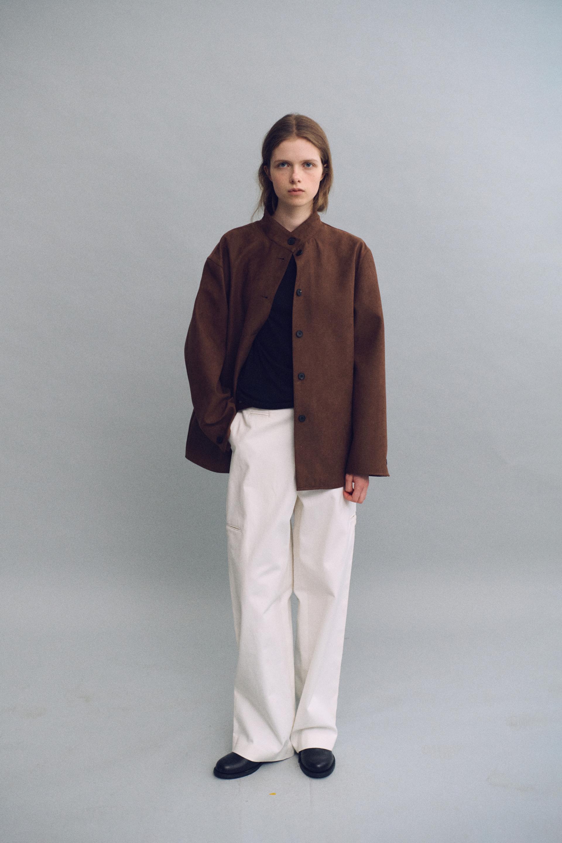 linear high neck jacket (suede brown)