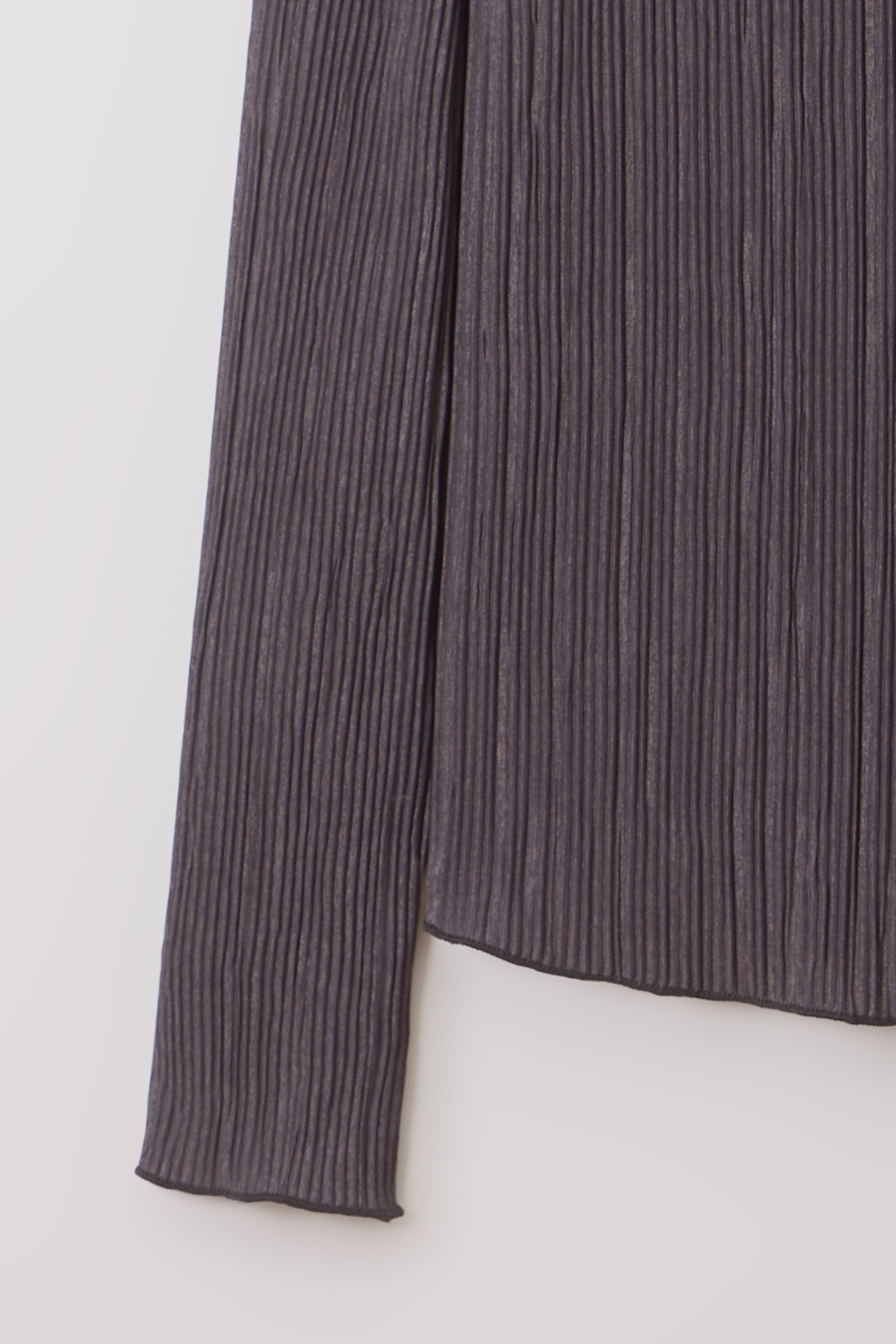 [2차 재입고] hidden pleats blouse (charcoal)