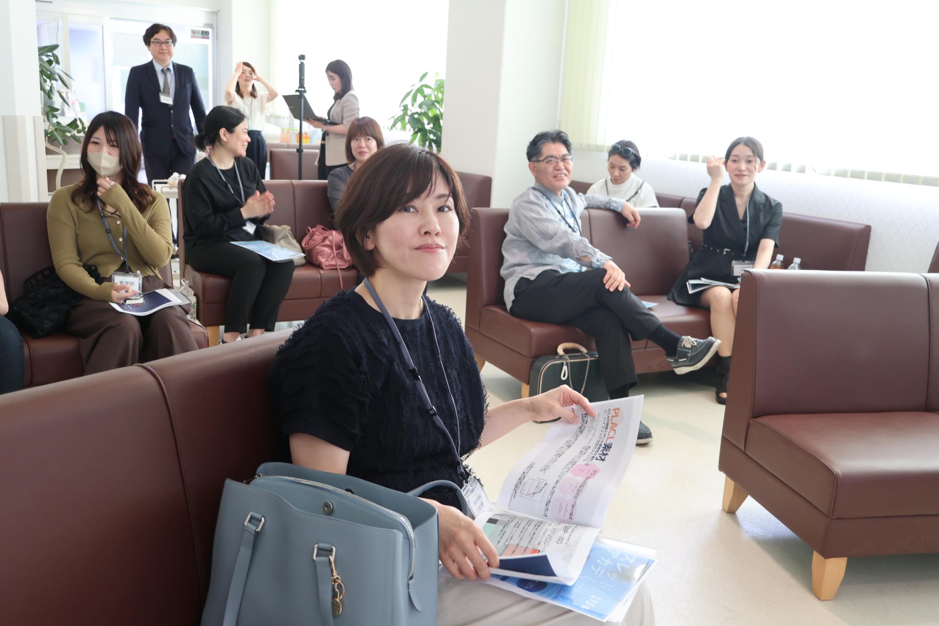 ae7073b56b62e.jpg