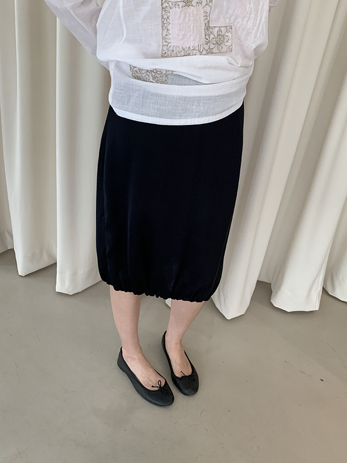 90's "Giorgio Armani" pure silk Skirt 복제