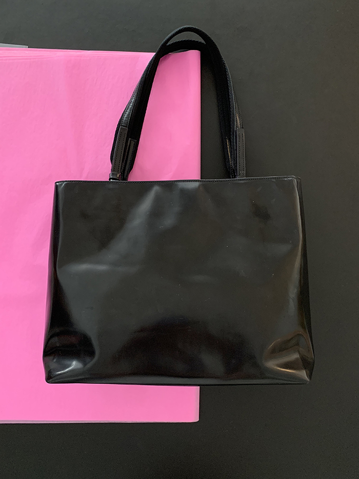 90's - 00's "PRADA" Leather Tote Bag (rare design) 복제