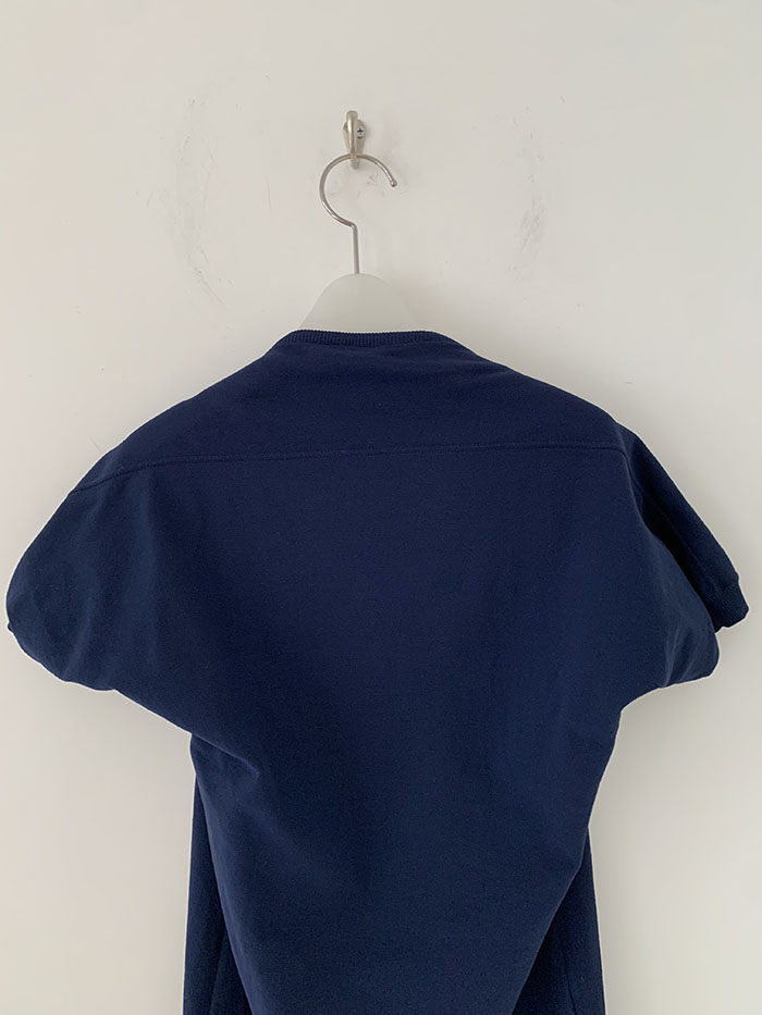 00's "Miu Miu" viscose rayon back button Blouse 복제
