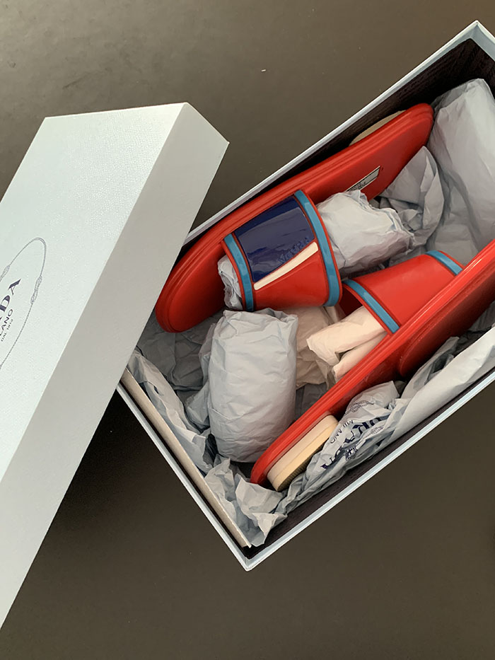 00s "Prada" Rubber Slides Mules