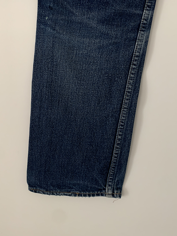 Levi's 607 04 - size 26 (made in UK)