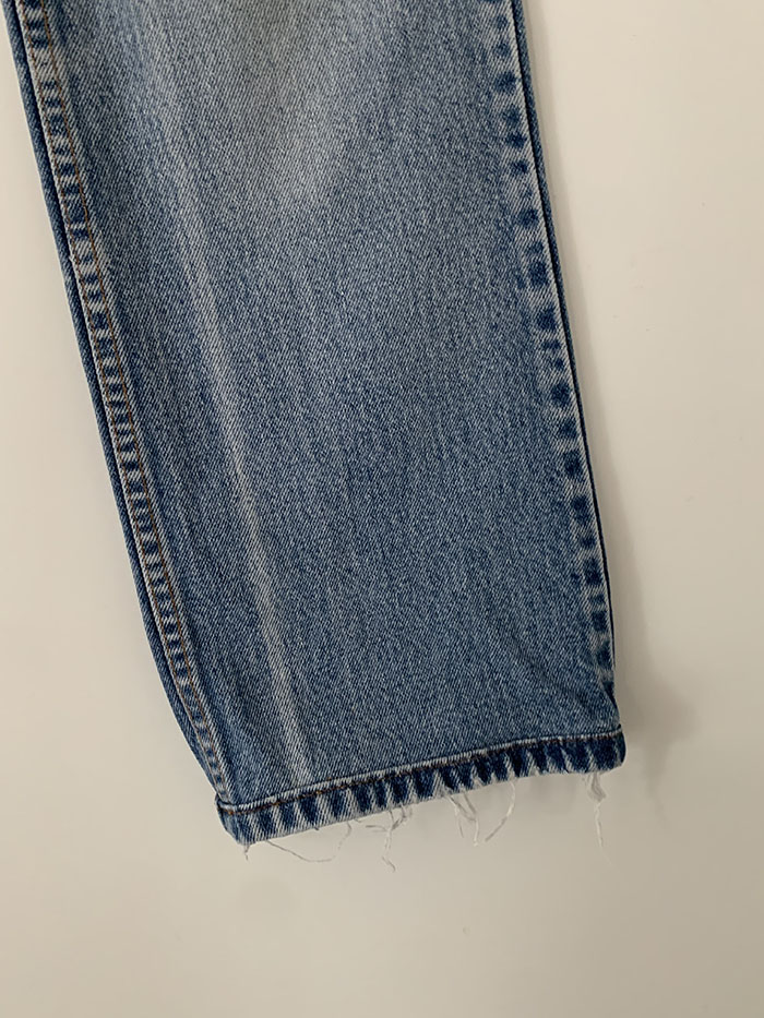 90's Levi's 505 - size 32 (classic regular fit) 복제