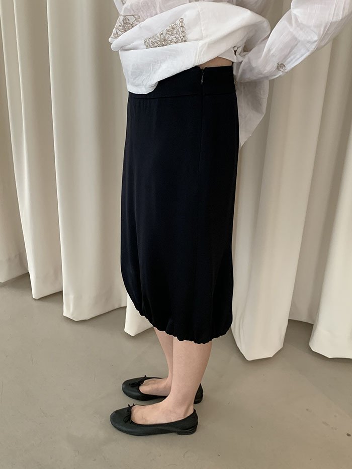 90's "Giorgio Armani" pure silk Skirt 복제