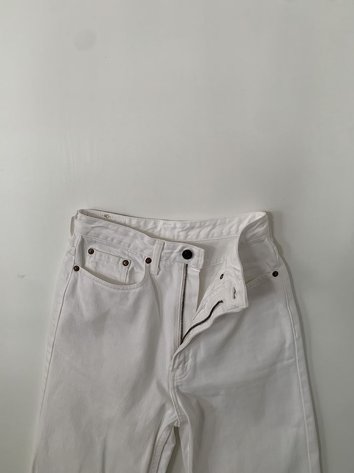 (Deadstock) Levi's 515- size 29 (classic regular fit) 복제