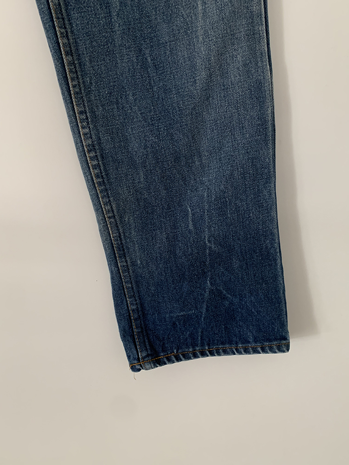's Levi's 505(뭔지 모르게씀!) - size 37 (classic regular fit)