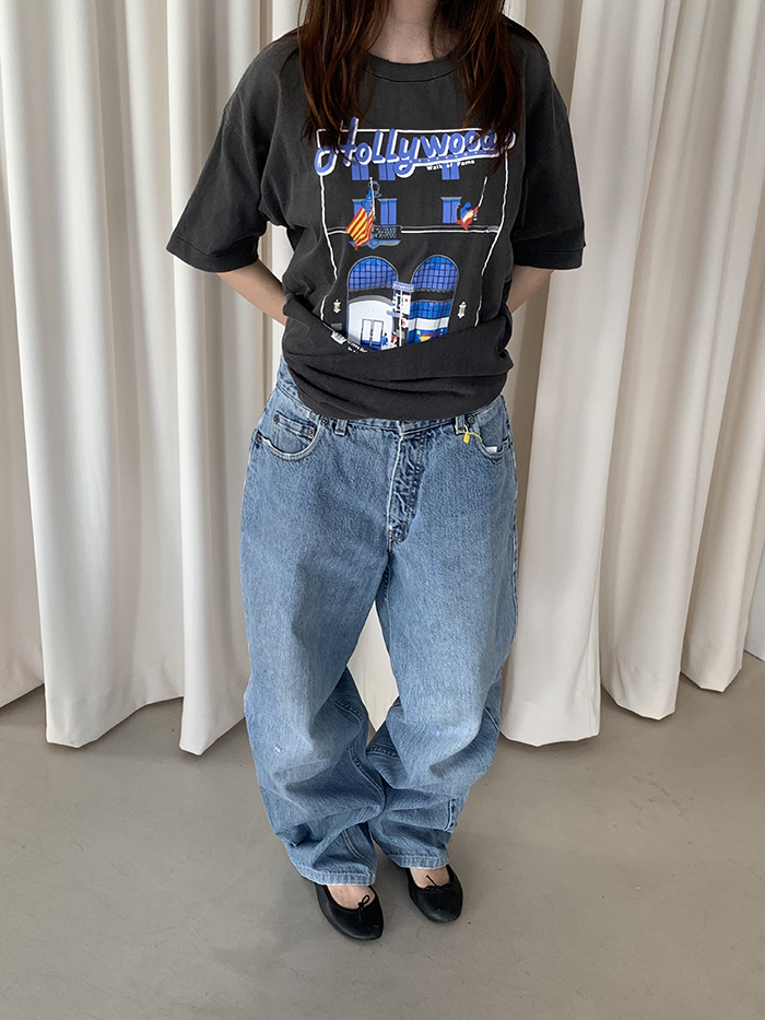 90's "Hollywood" USA T-shirt