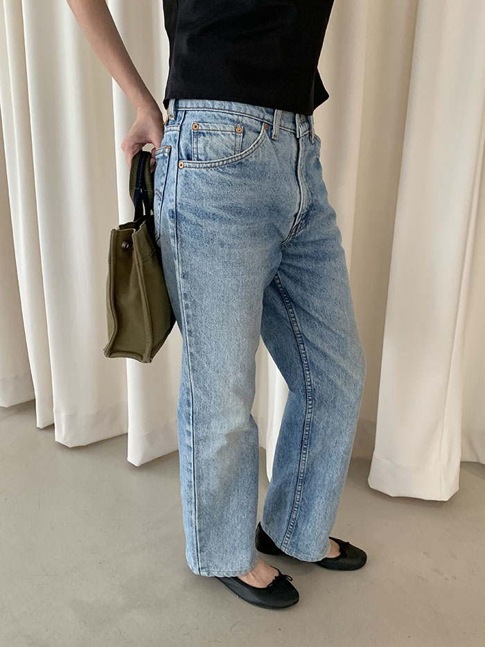 's Levi's 505-0217 - size 29 (classic regular fit)