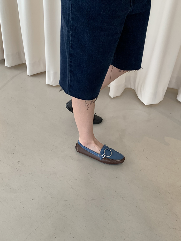 (Deadstock) 00's "PRADA" Leather Loafer