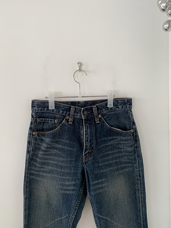 Levi's 517 - size 29 (classic boot cut)