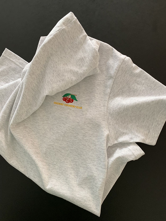 (new product) "Cherry Country Club" Embroidery T-shirt (Gray)